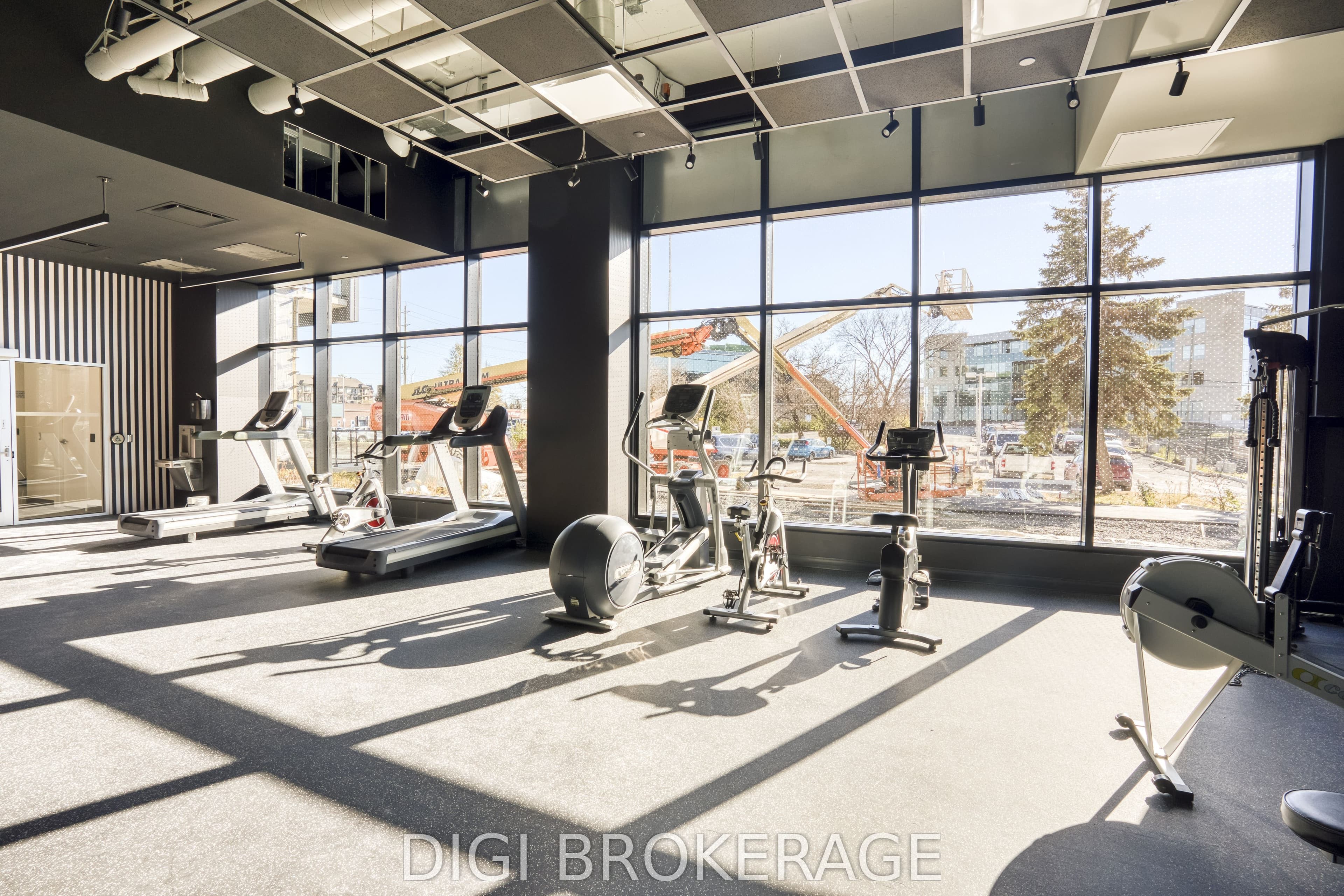 1240 Cummings Avenue 1701, Cyrville - Carson Grove - Pineview, ON K1J 0E3