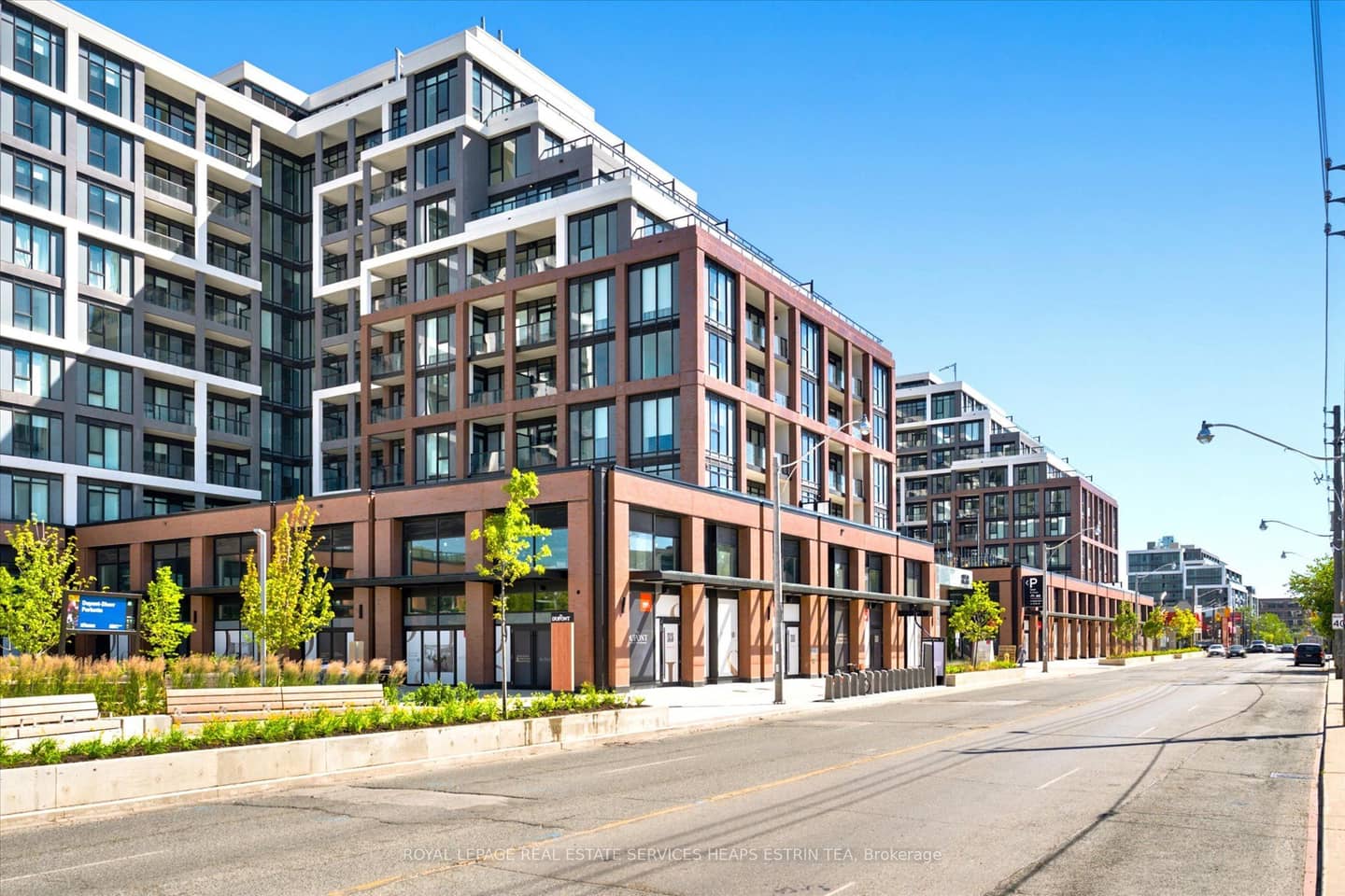 858 Dupont Street 328, Toronto, ON M6G 1Z7