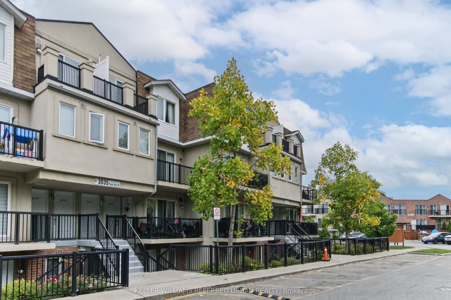 3035 Finch Avenue W 2016, Toronto, ON M9M 0A3