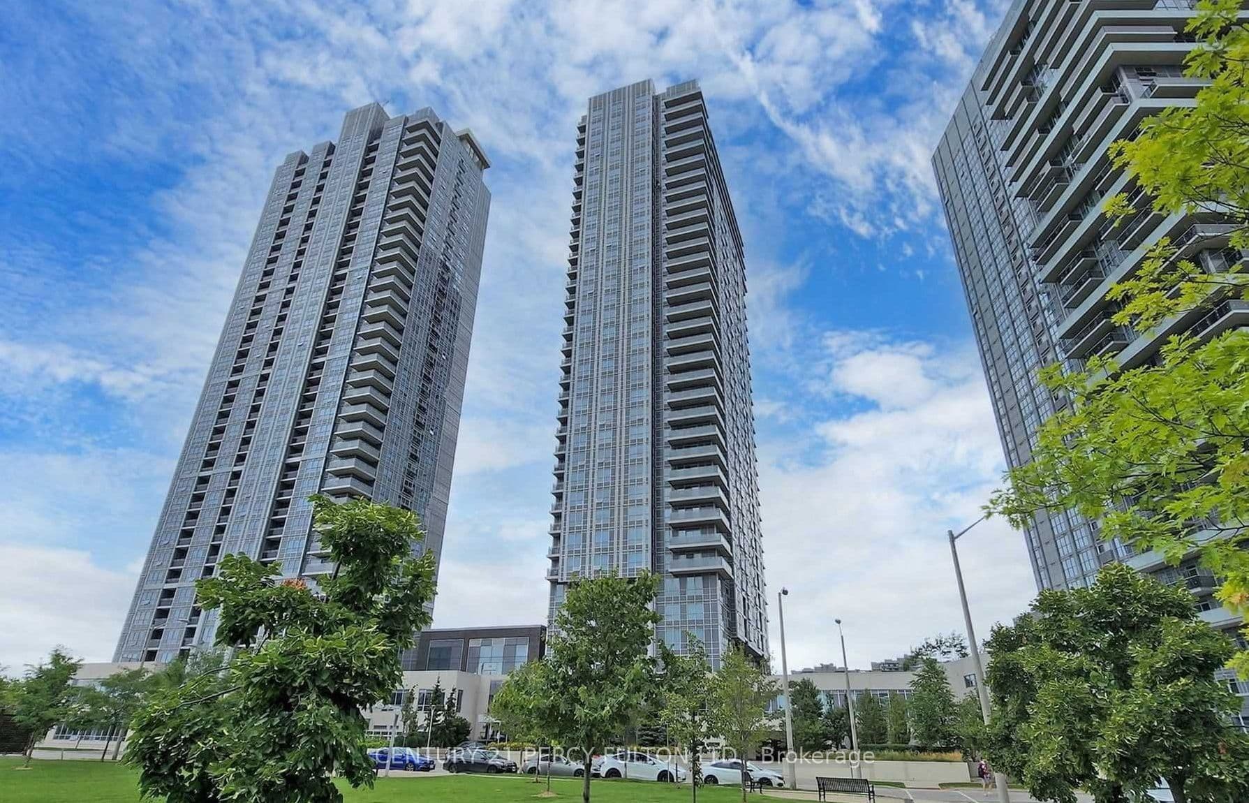 255 Village Green Square 2405, Toronto, ON M1S 0L7
