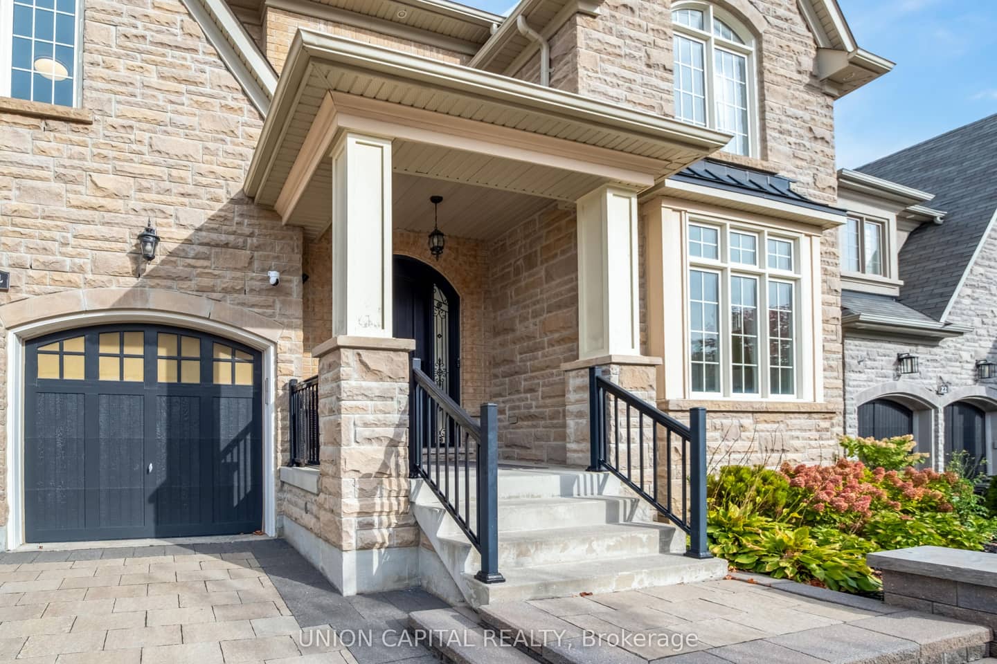 24 Royal West Road, Markham, ON L6C 0L5