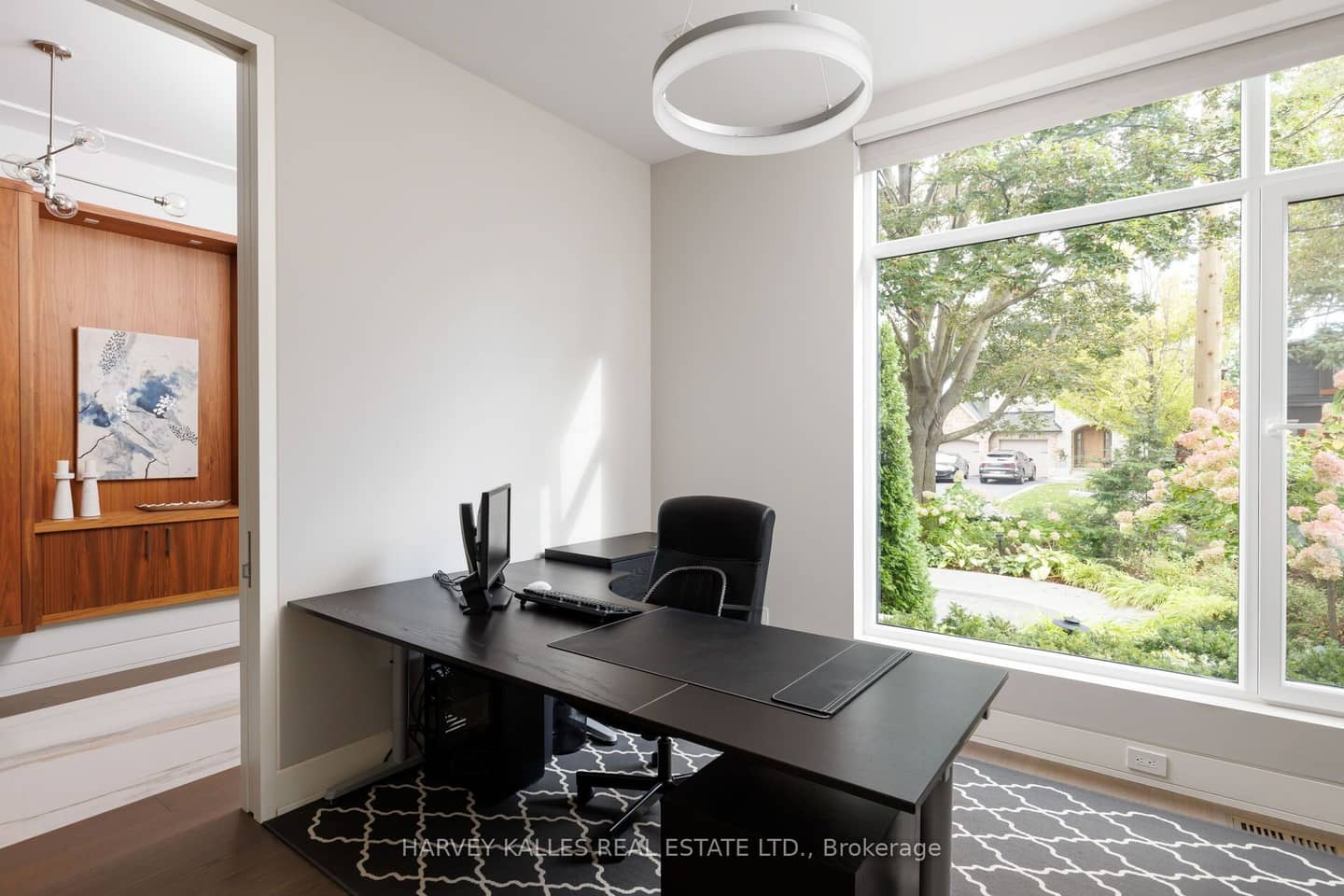 16 Graystone Gardens, Toronto, ON M8Z 3C3