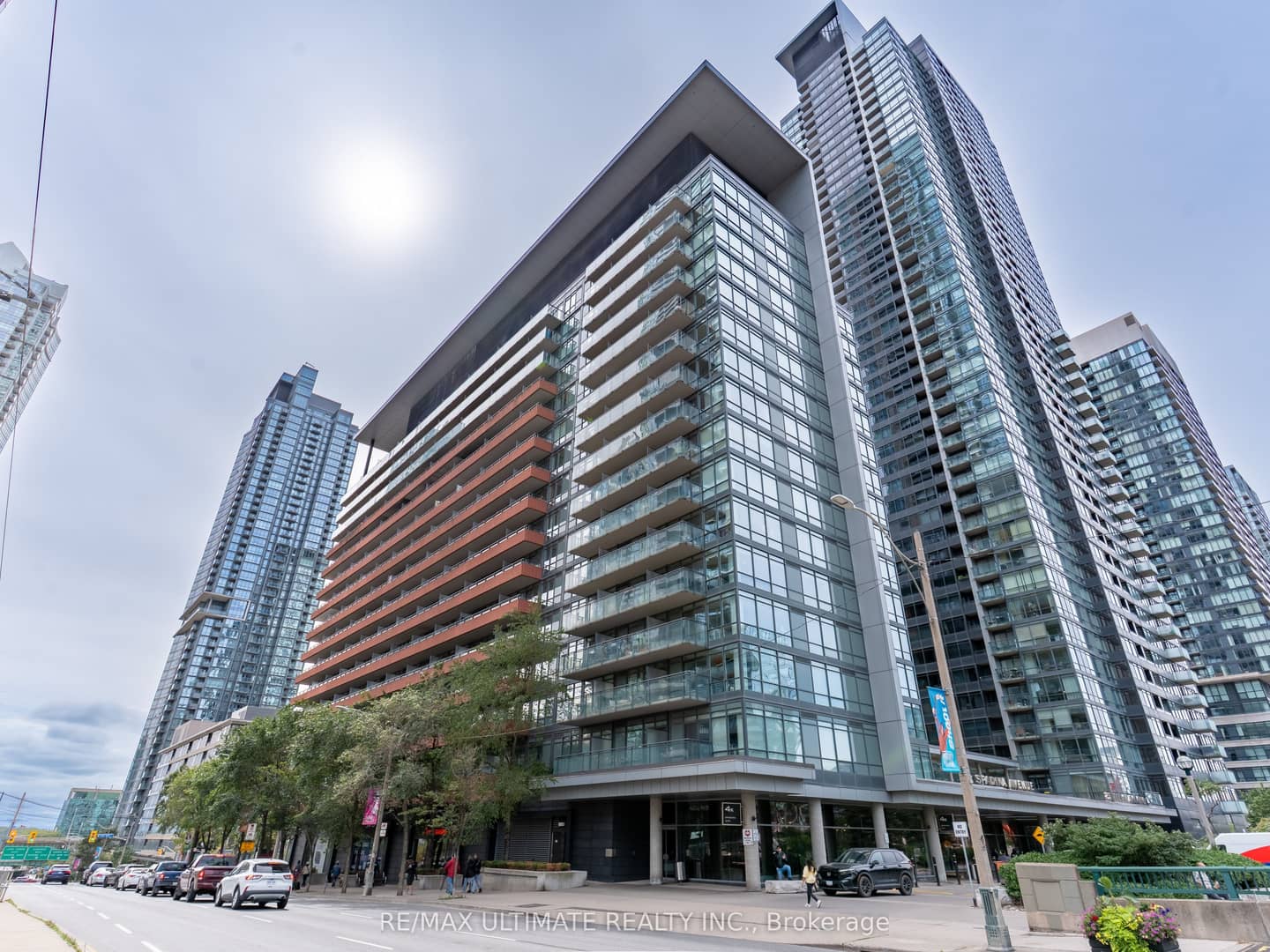 4K Spadina Avenue 1515, Toronto, ON M5V 3Y9