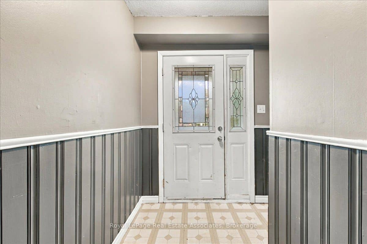 62 Alonna Street, Clarington, ON L1C 3P8