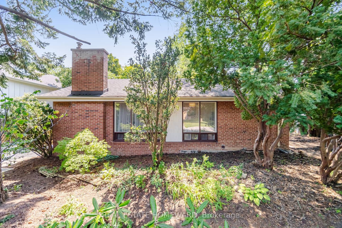 3 Shadwell Place, Toronto, ON M3B 1J4