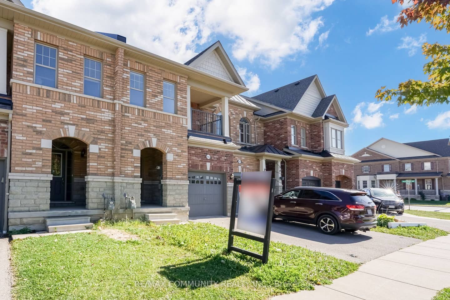 66 Kempsford Crescent, Brampton, ON L7A 4M5