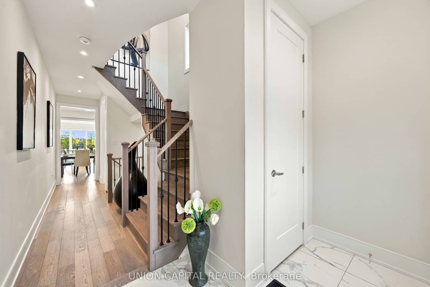 297 Seaview Heights, East Gwillimbury, ON L9N 0Z1