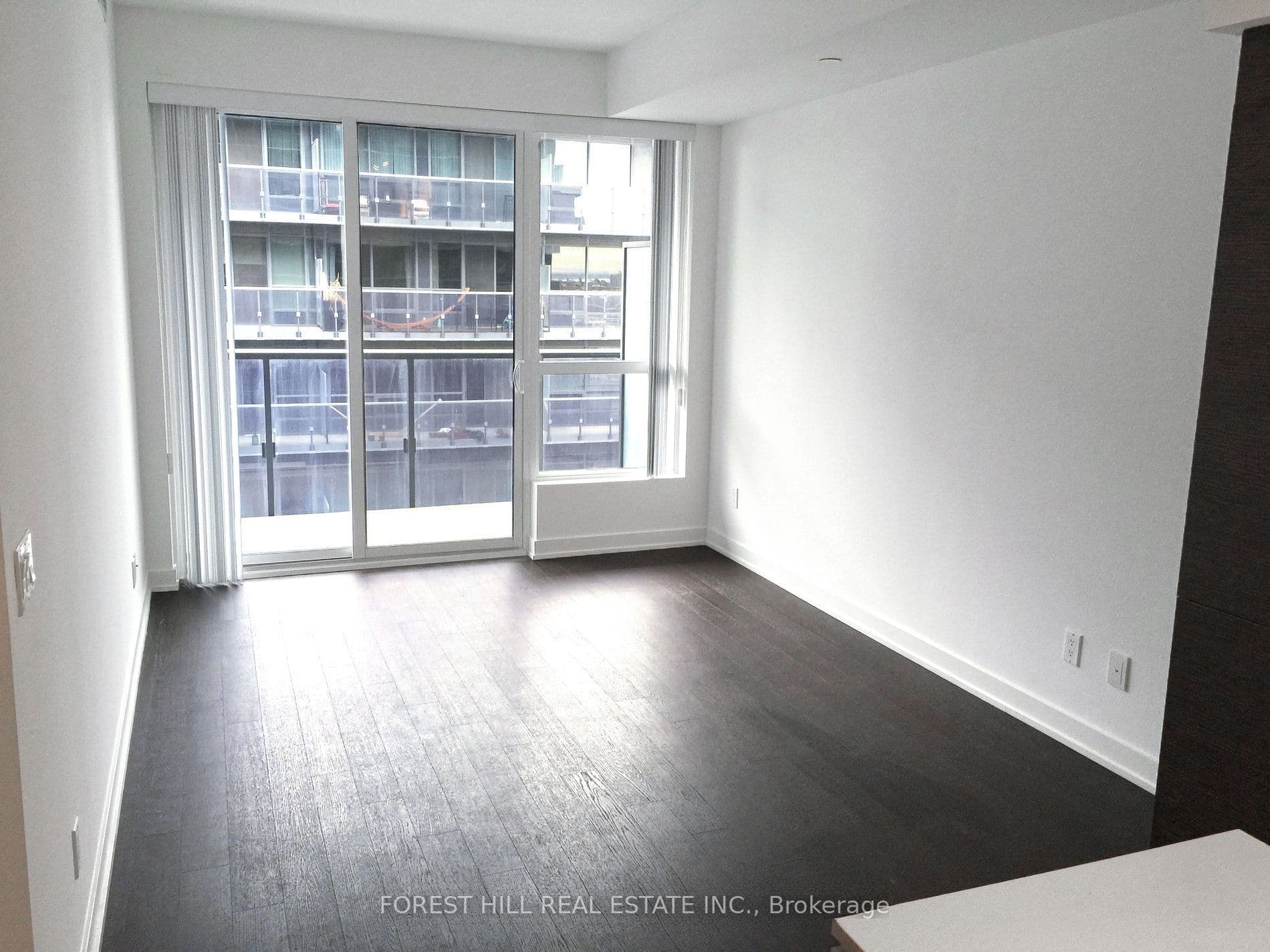 1030 King Street W 440, Toronto, ON M6K 0B4