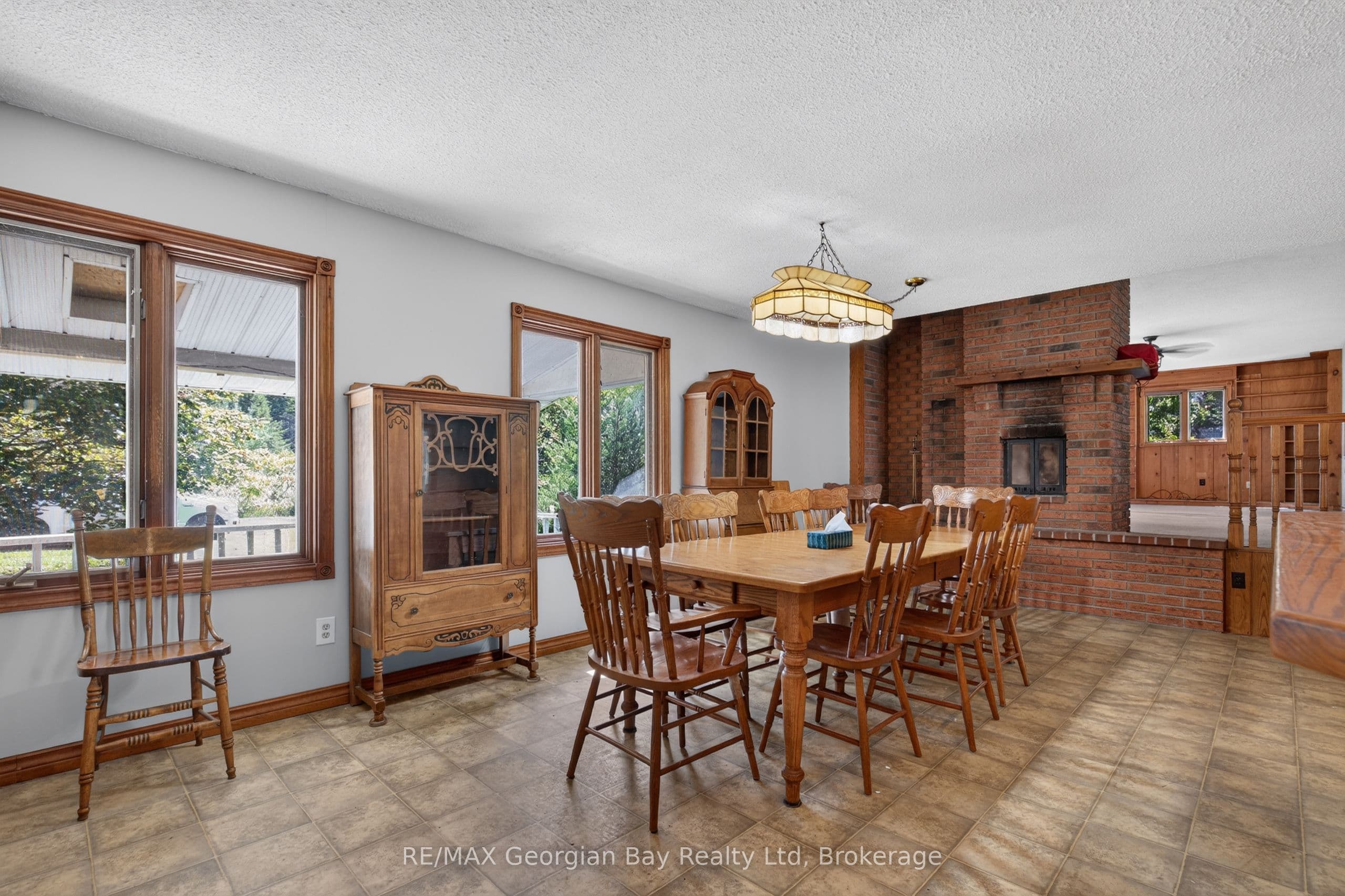 630 4 Concession Road W, Tiny, ON L0L 2T0