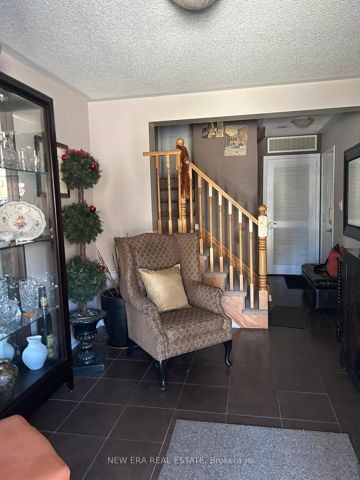 225 Schreyer Crescent, Milton, ON L9T 7B6