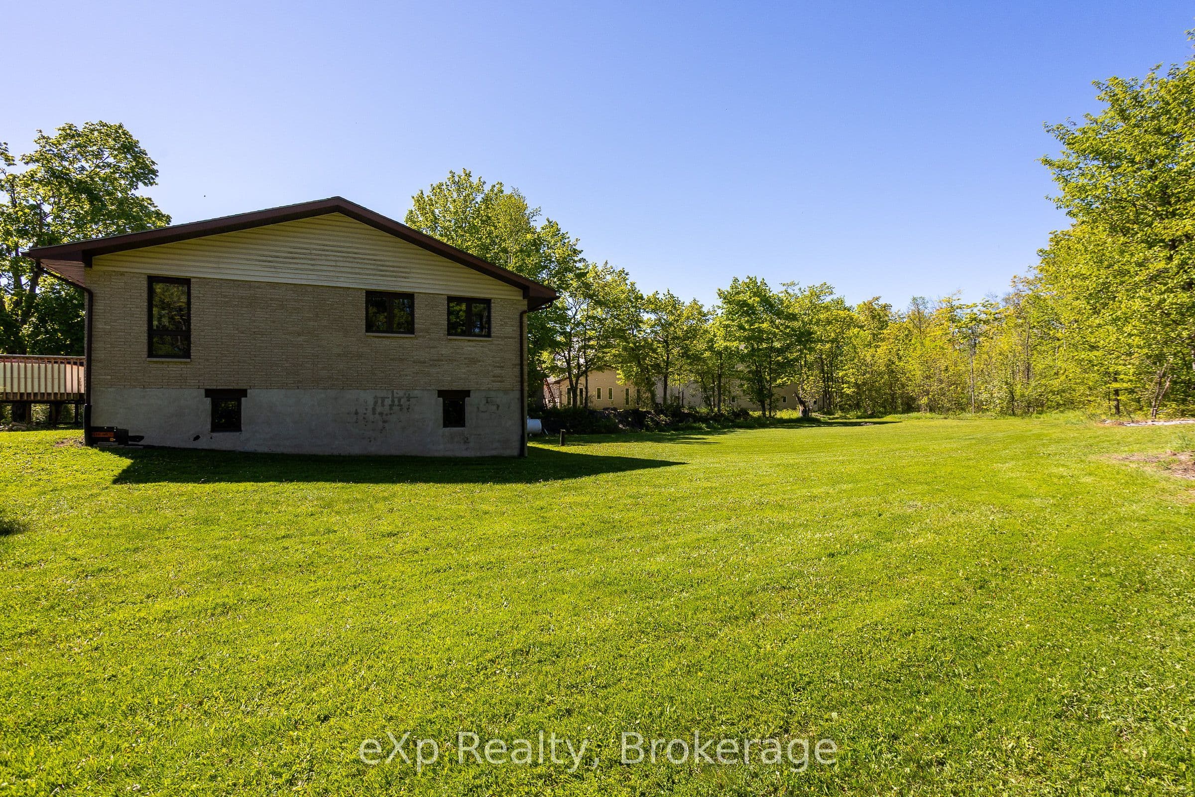 117 East Road, Northern Bruce Peninsula, ON N0H 1W0