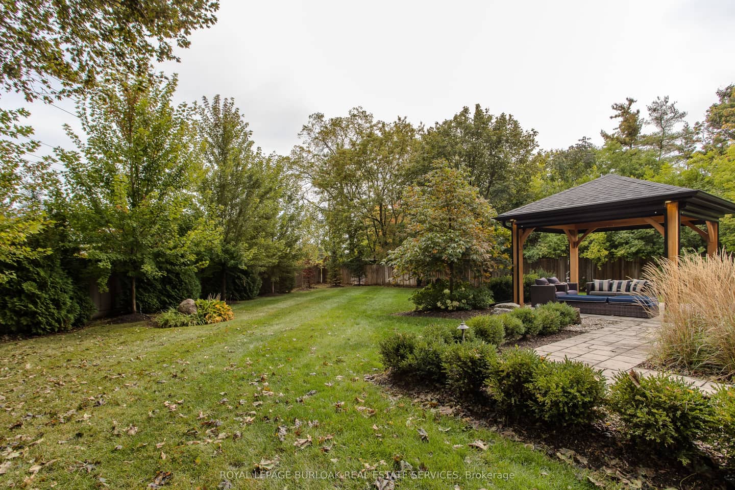 2193 Lancaster Crescent, Burlington, ON L7P 3G4