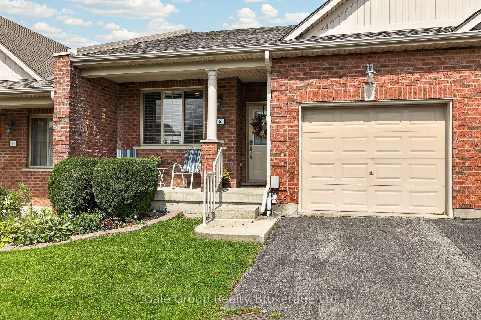 19 Anderson Street 5, Woodstock, ON N4S 9A3