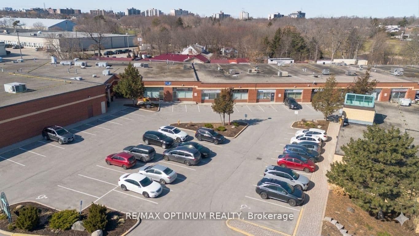 3045 Southcreek Road 53, Mississauga, ON L4X 2S6