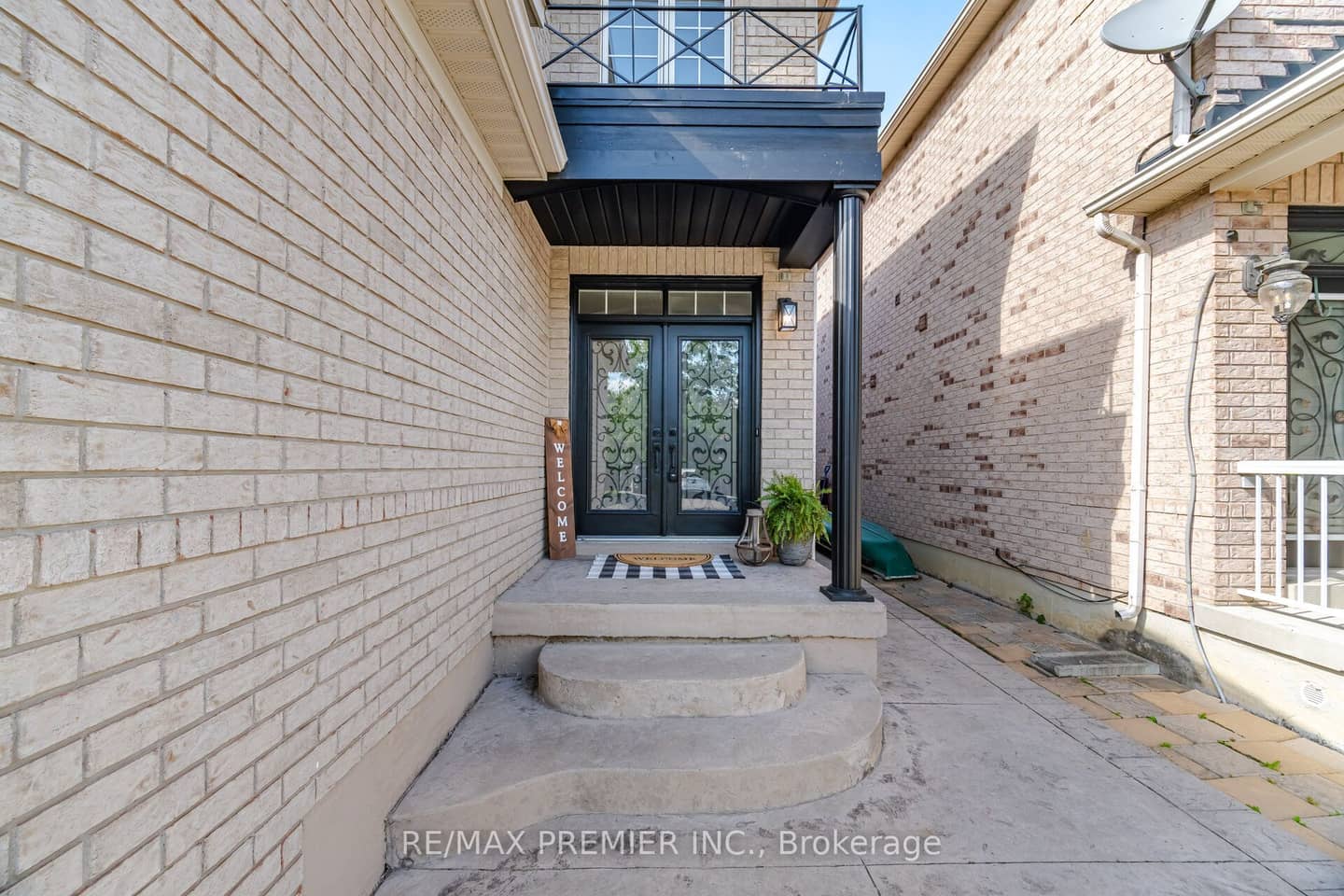 92 Headwater Road, Caledon, ON L7E 2Z3