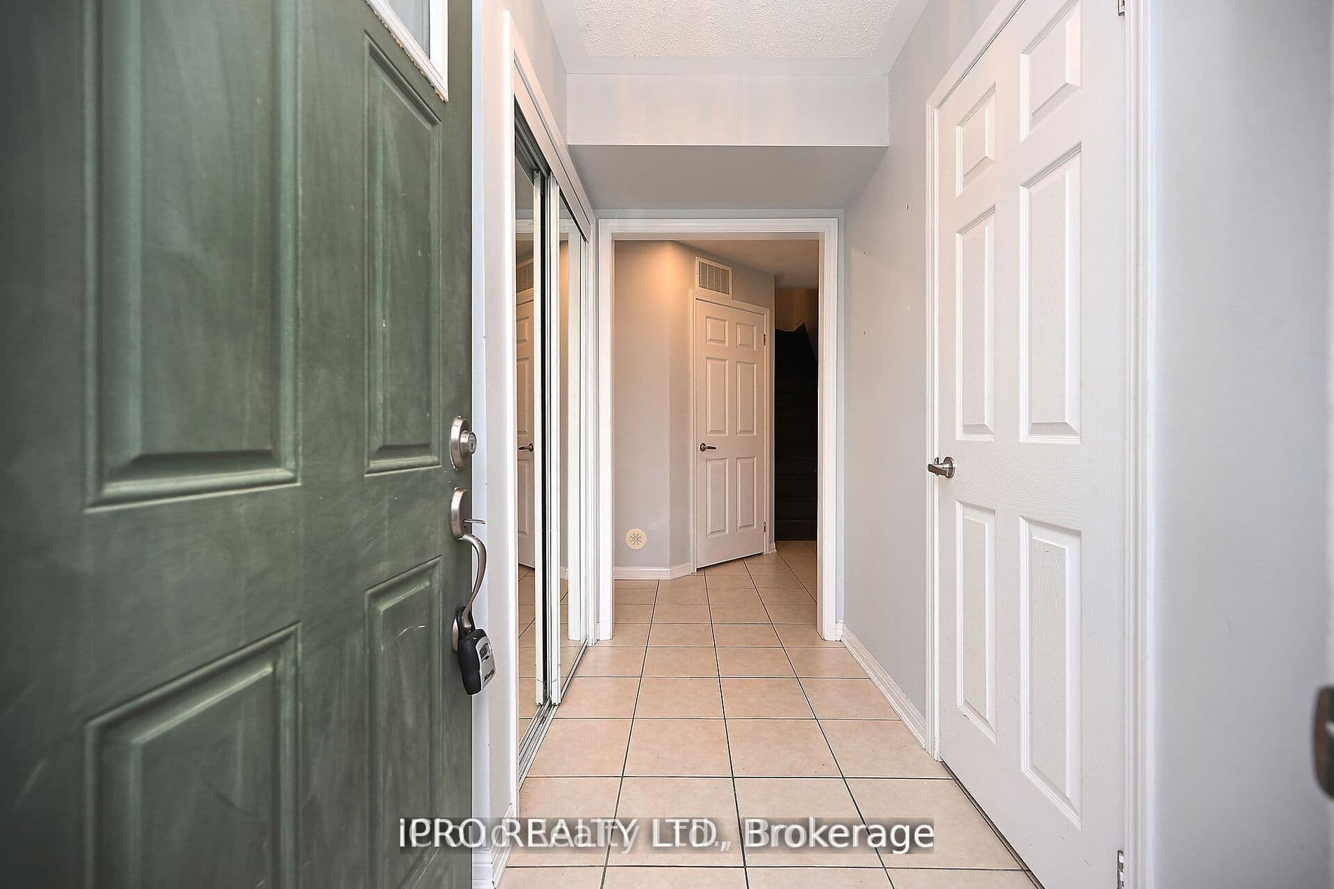 227 Slingsby Landing, Milton, ON L9T 8N5