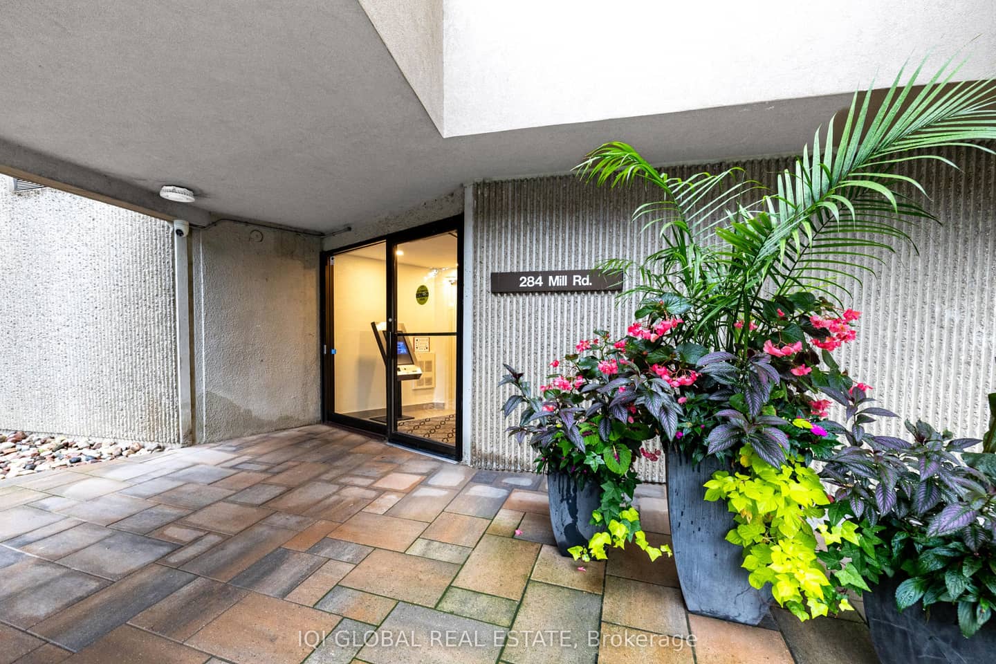 284 Mill Road C2, Toronto, ON M9C 4W6