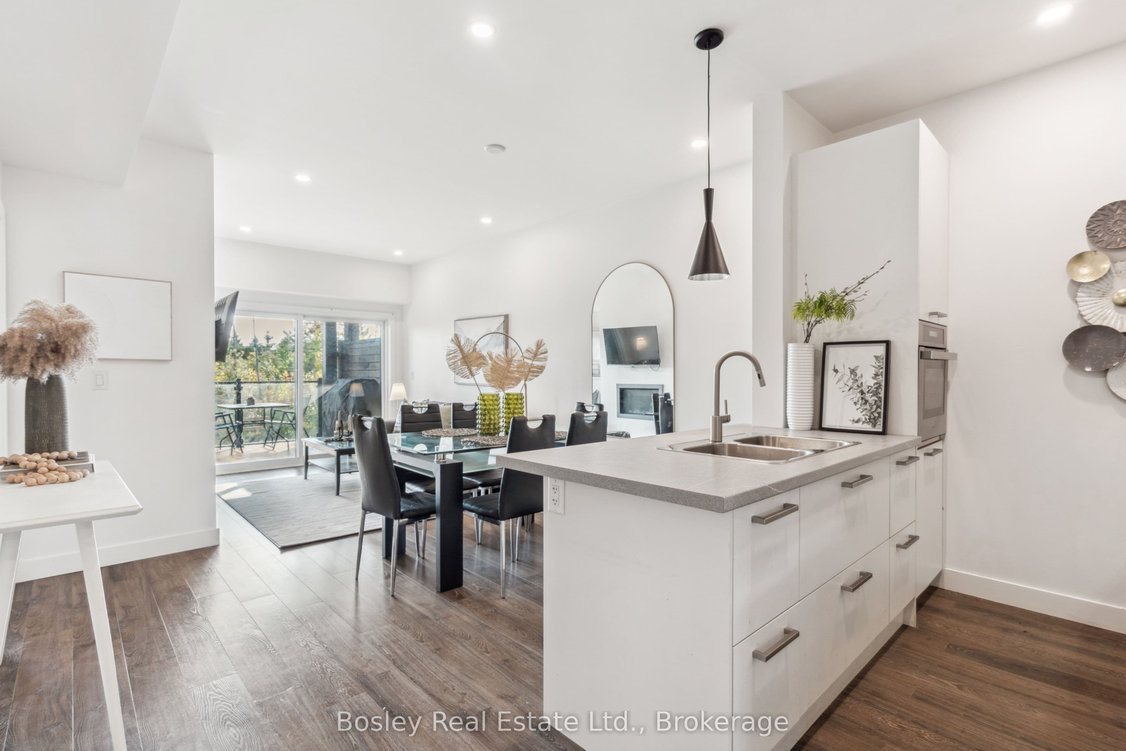 11 Beausoleil Lane 104, Blue Mountains, ON L9Y 0H2