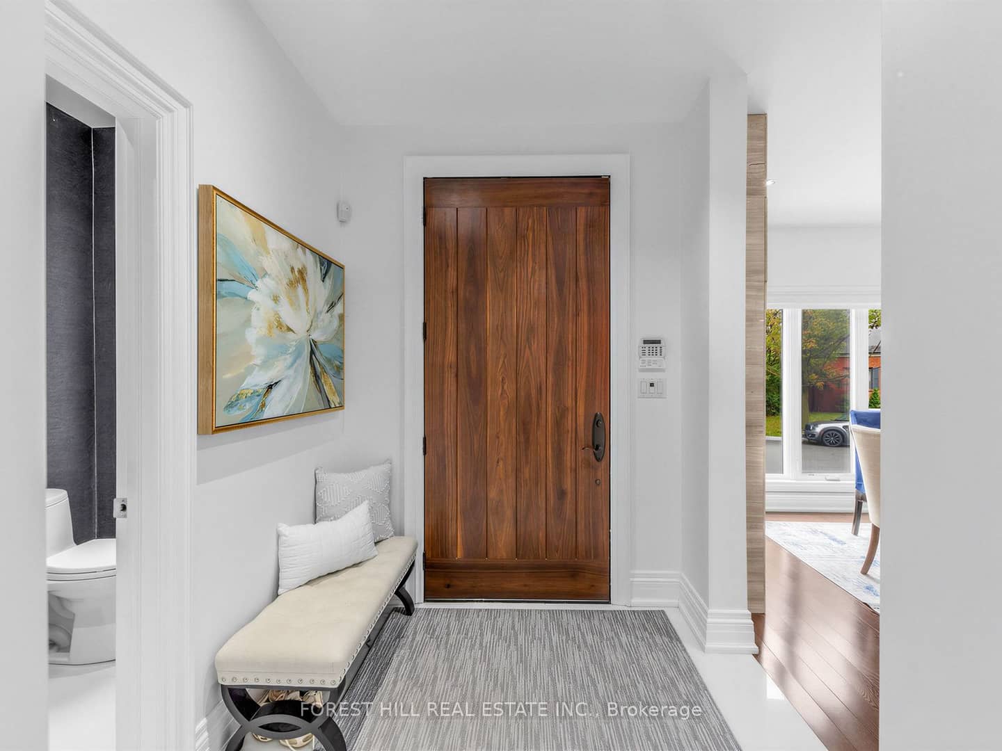 6 Romney Road, Toronto, ON M3H 1H2