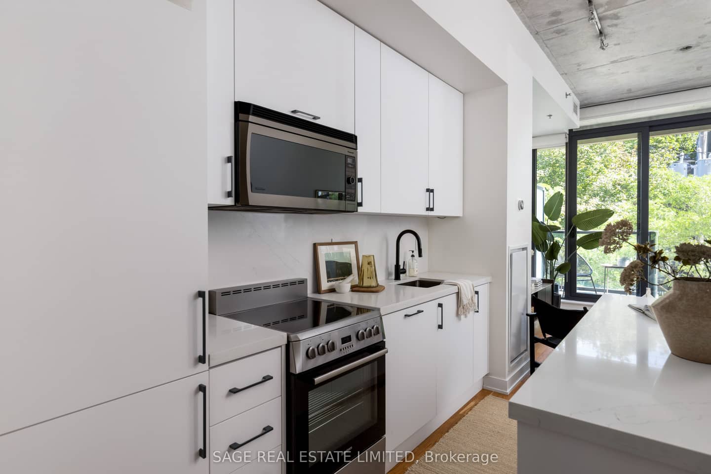 8 Dovercourt Road 216, Toronto, ON M6J 0B6