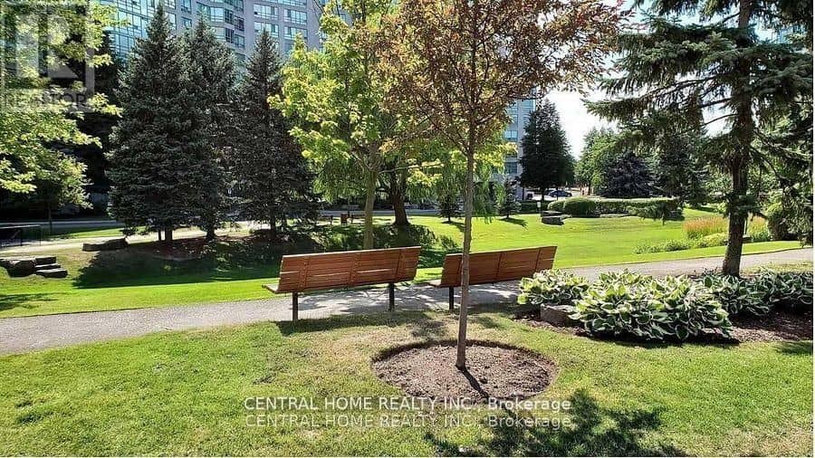 7825 Bayview Avenue 502, Markham, ON L3T 7N2