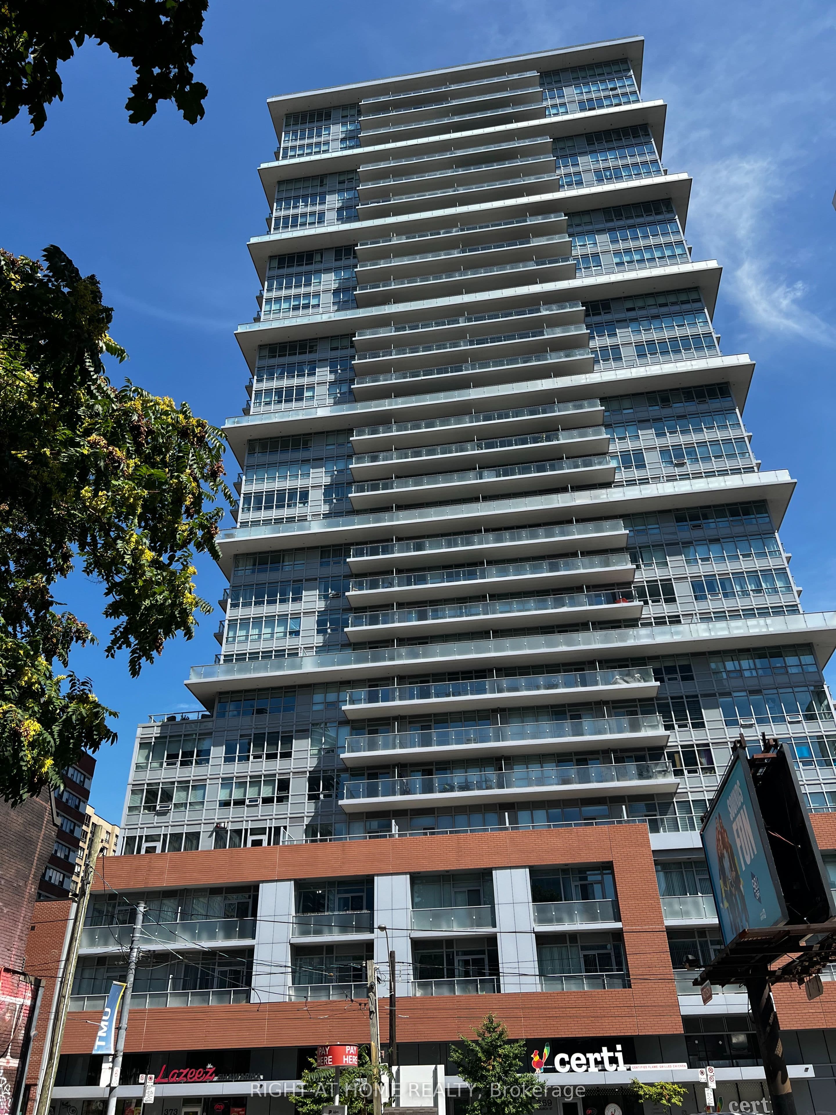 365 Church Street 603, Toronto, ON M5B 1Z9