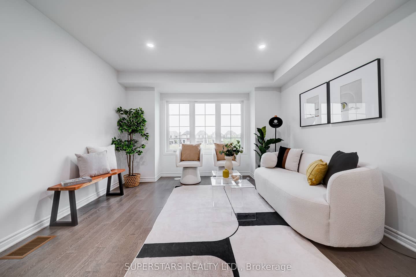 109 Mcalister Avenue, Richmond Hill, ON L4S 0L2