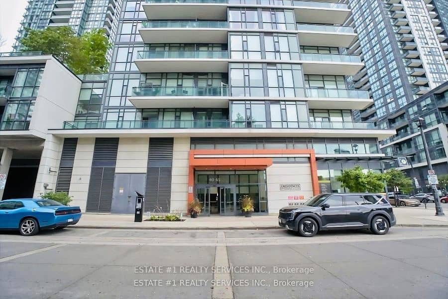 4065 Brickstone Mews Lph2, Mississauga, ON L5B 0G3