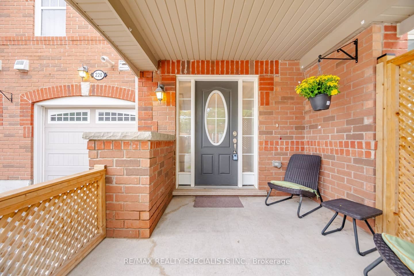 220 Mortimer Crescent, Milton, ON L9T 8N8