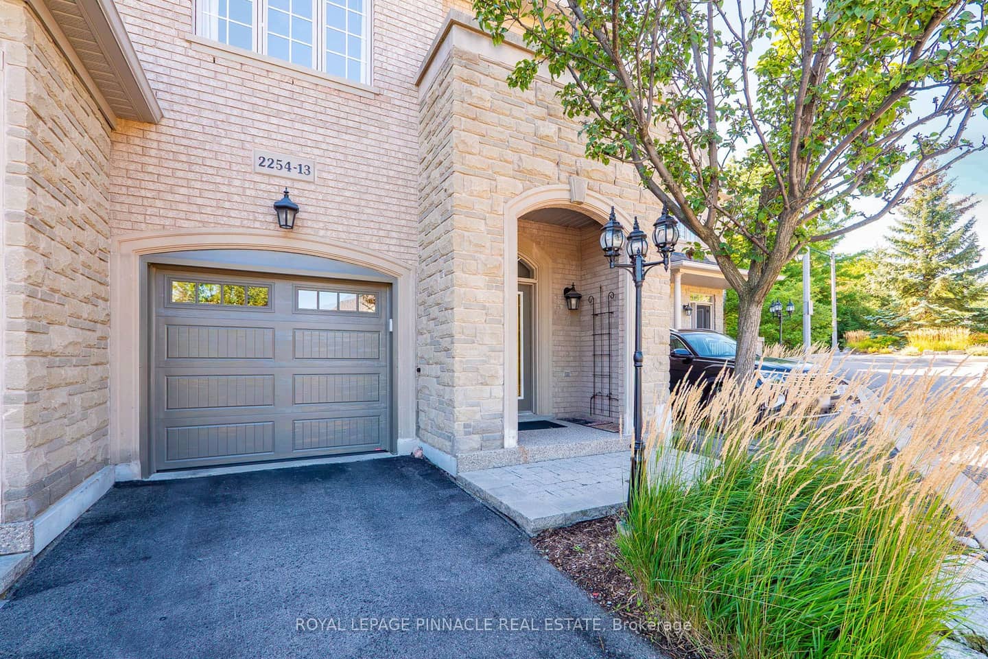 2254 Rockingham Drive 13, Oakville, ON L6H 7H8