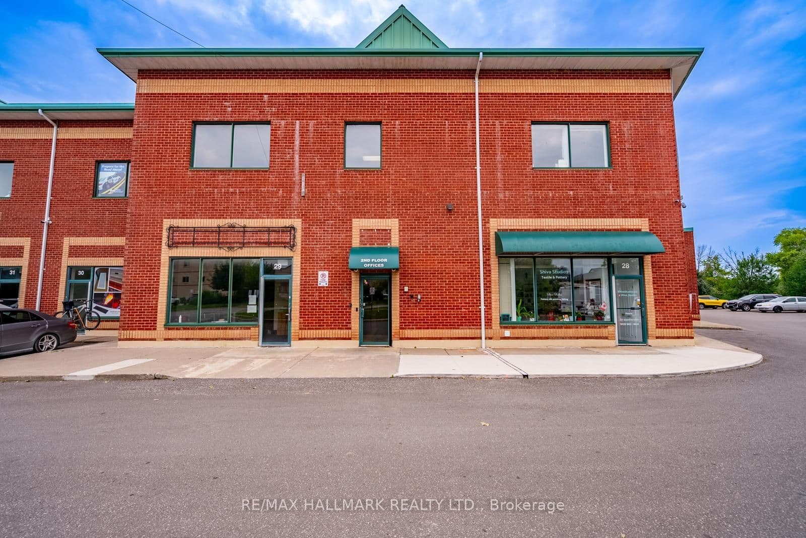 86 Ringwood Drive 208, Whitchurch-Stouffville, ON L4A 1C3