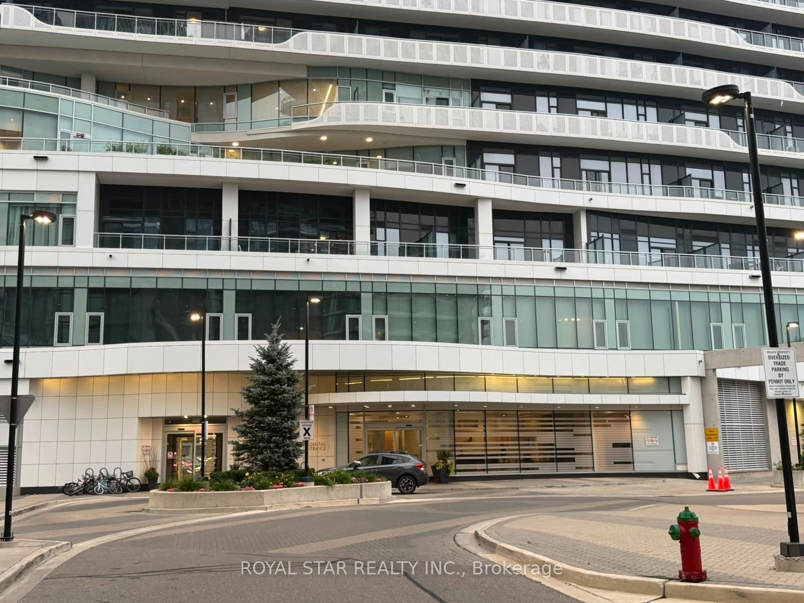 2520 Eglinton Avenue W 323, Mississauga, ON L5M 0Y4