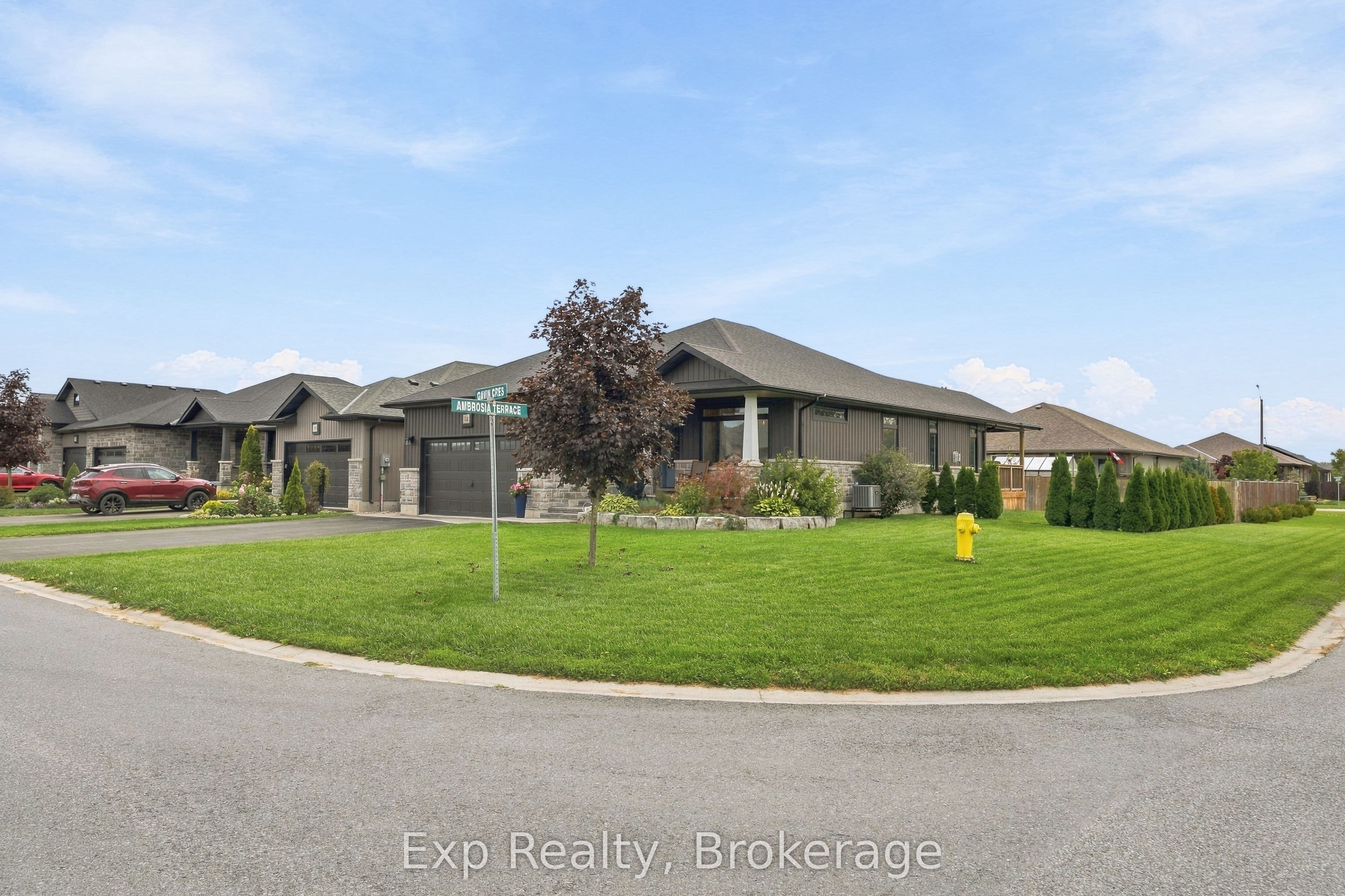 52 Gavin Crescent, Quinte West, ON K8V 0H2