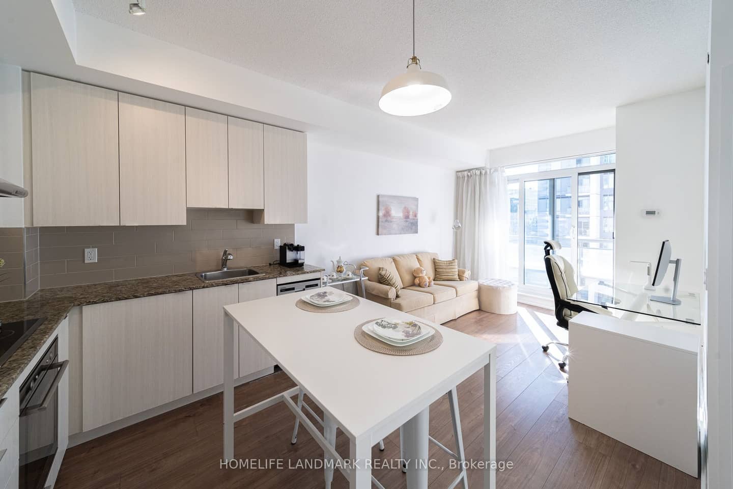 50 Ann O'Reilly Road 1807, Toronto, ON M2J 0C9