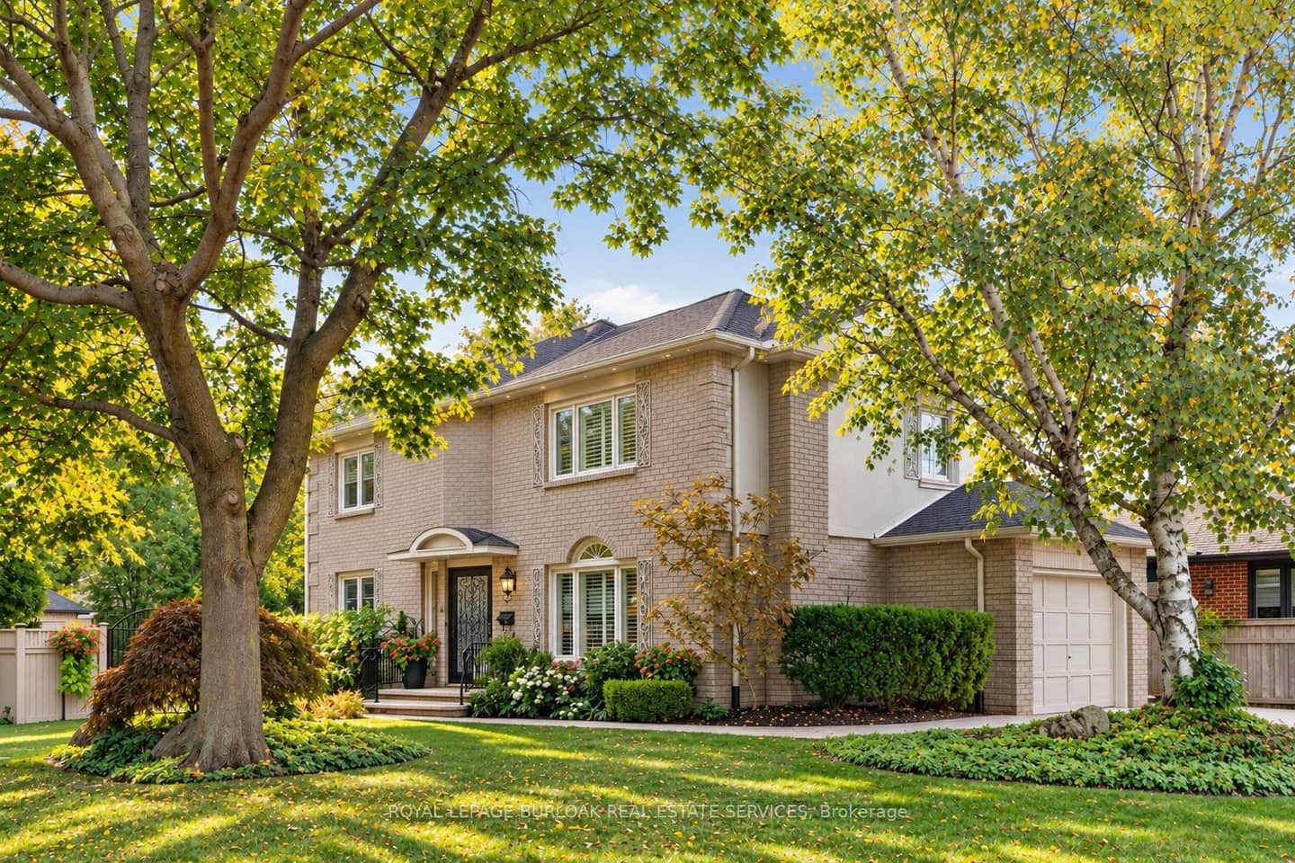 1259 Nathaniel Crescent, Burlington, ON L7S 2A9