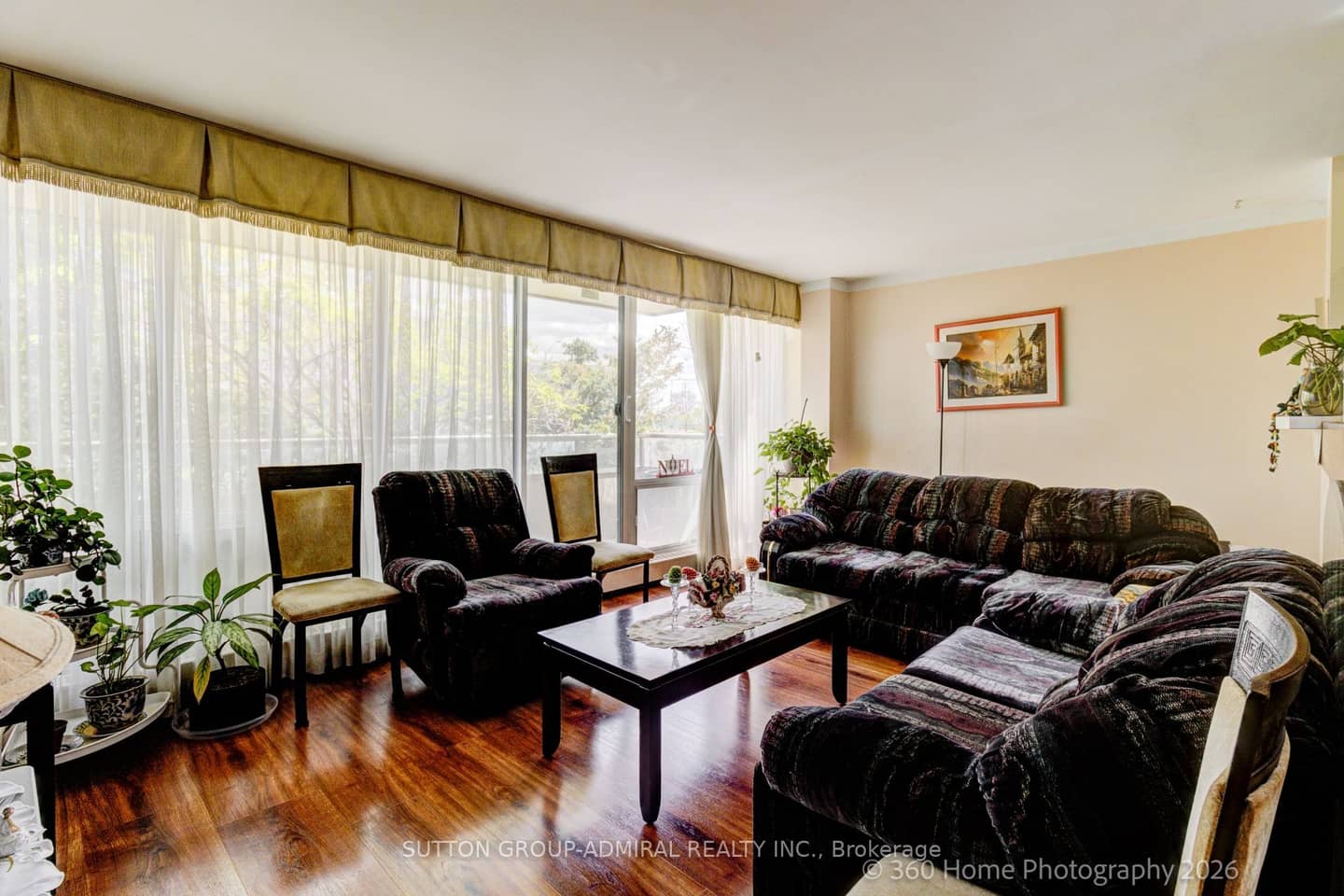 1 Four Winds Drive 106, Toronto, ON M3J 2T1