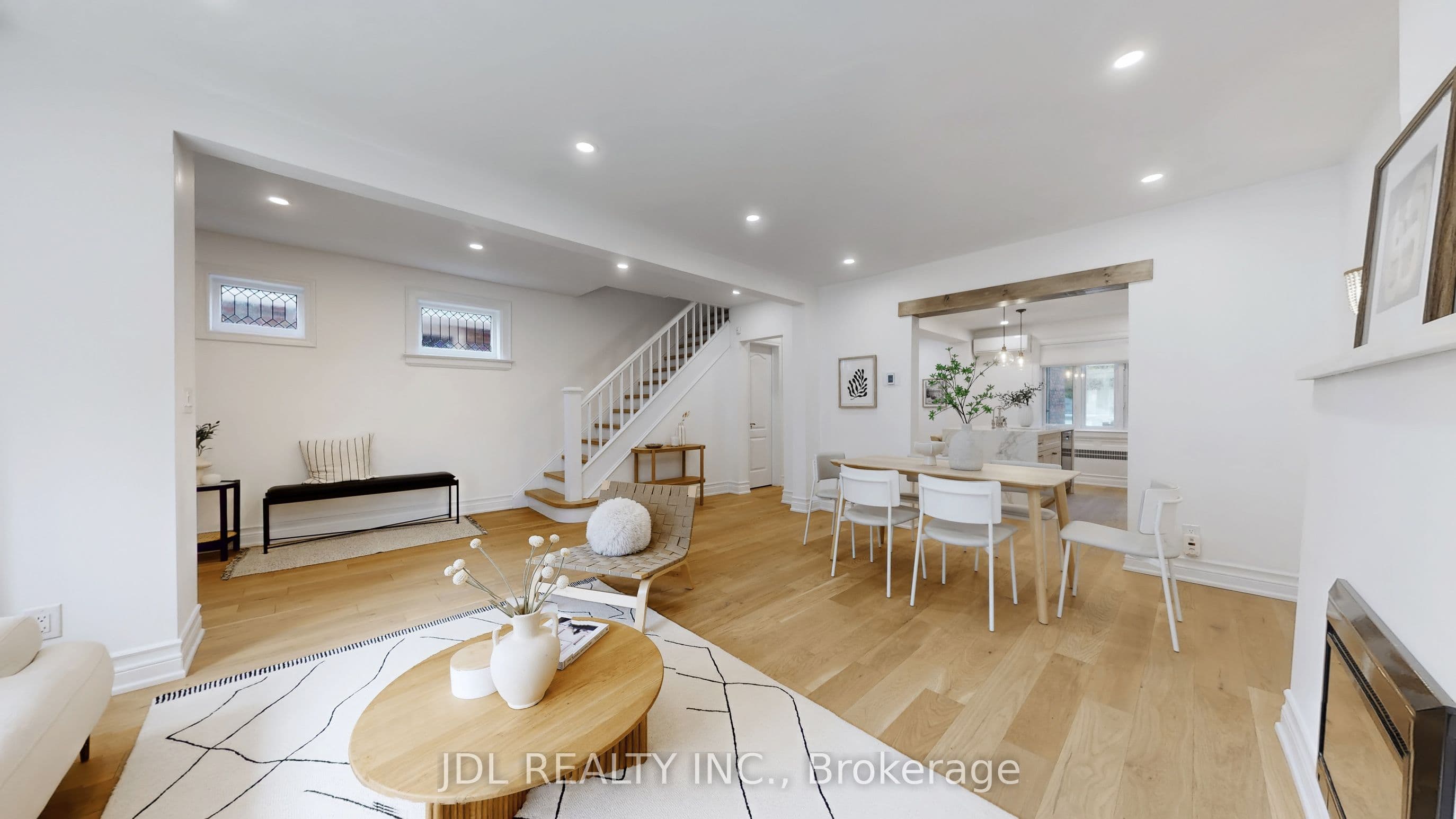 280 Fairlawn Avenue, Toronto, ON M5M 1T1