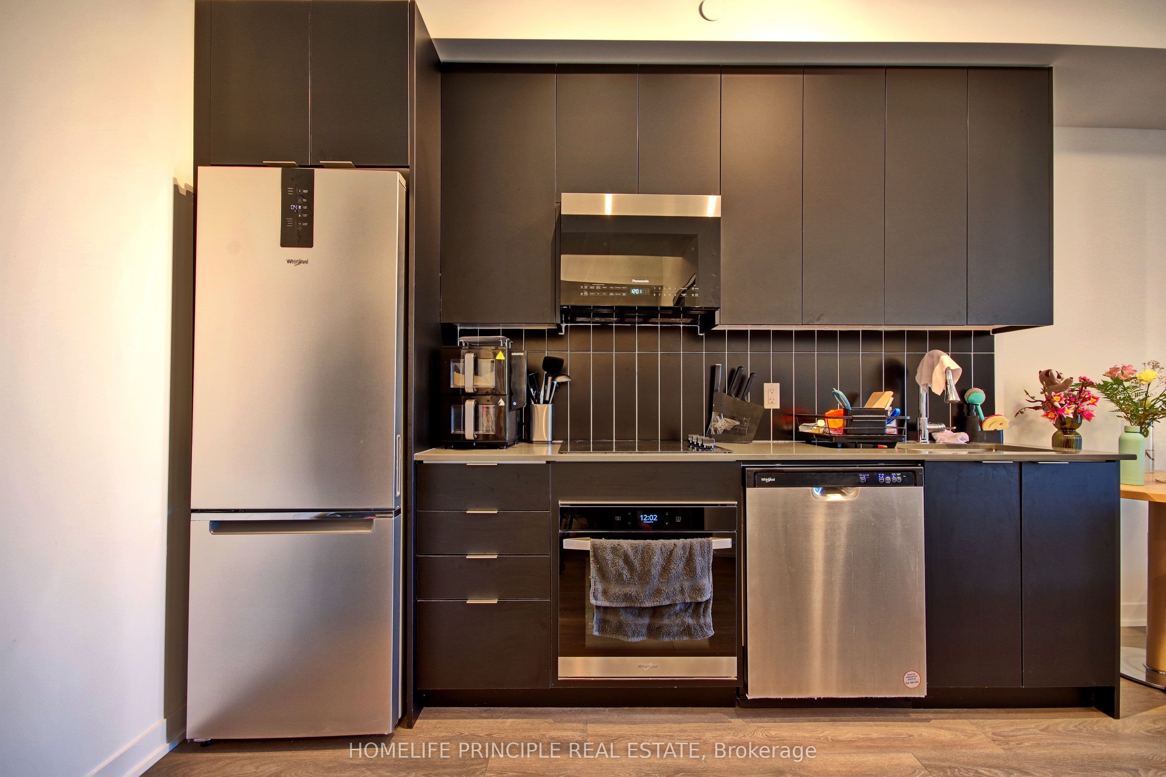474 Caldari Road 908, Vaughan, ON L4K 0R4