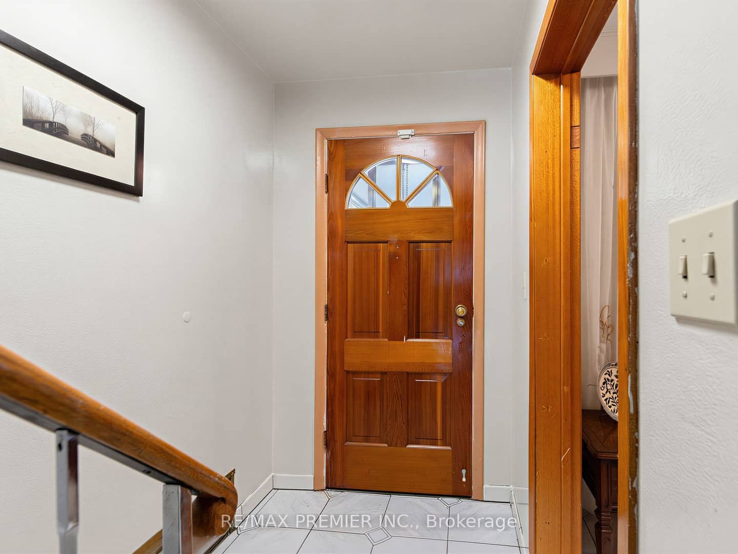 155 Ascot Avenue, Toronto, ON M6E 1G5