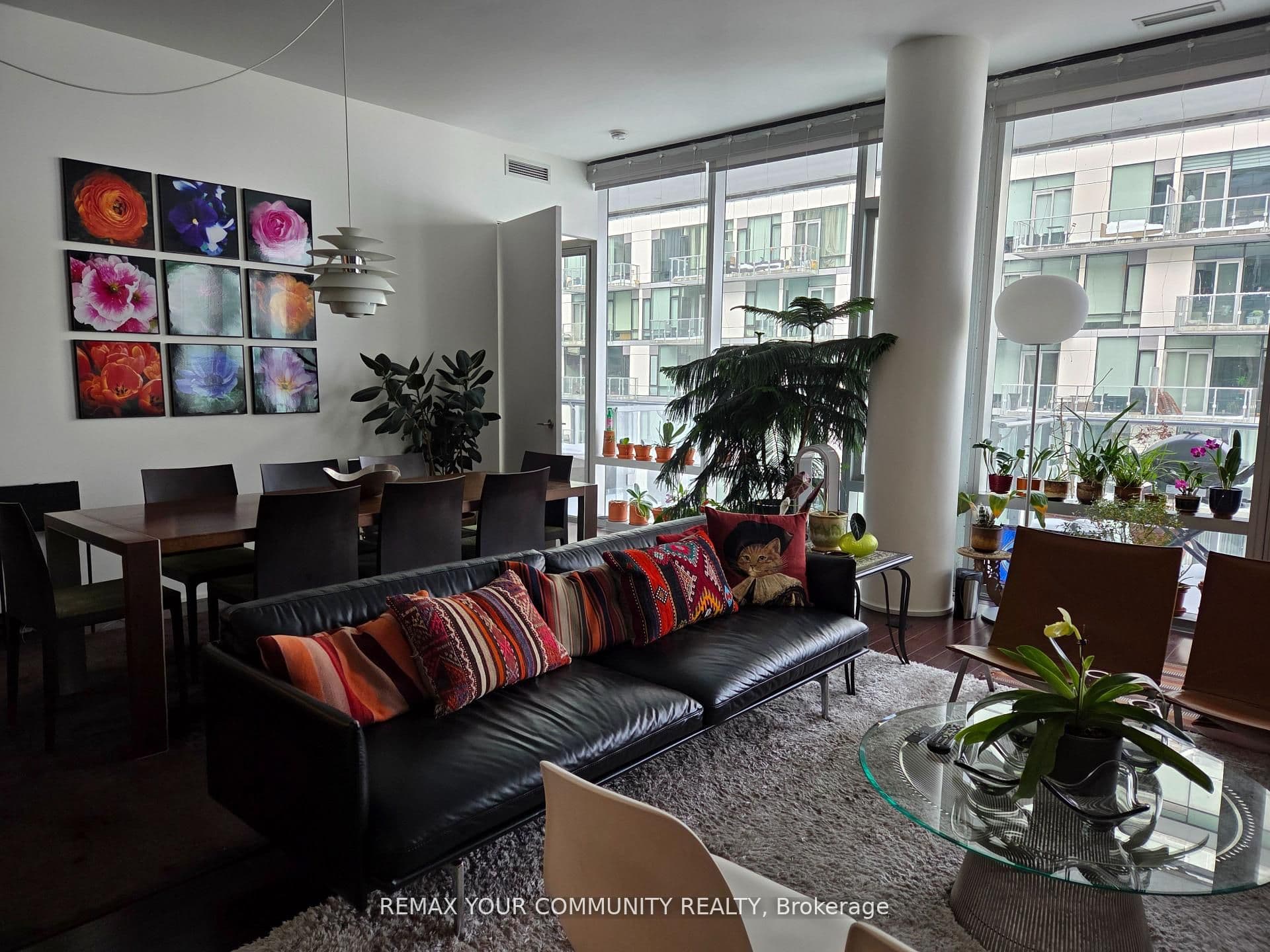 39 Queens Quay E 815, Toronto, ON M5E 0A5