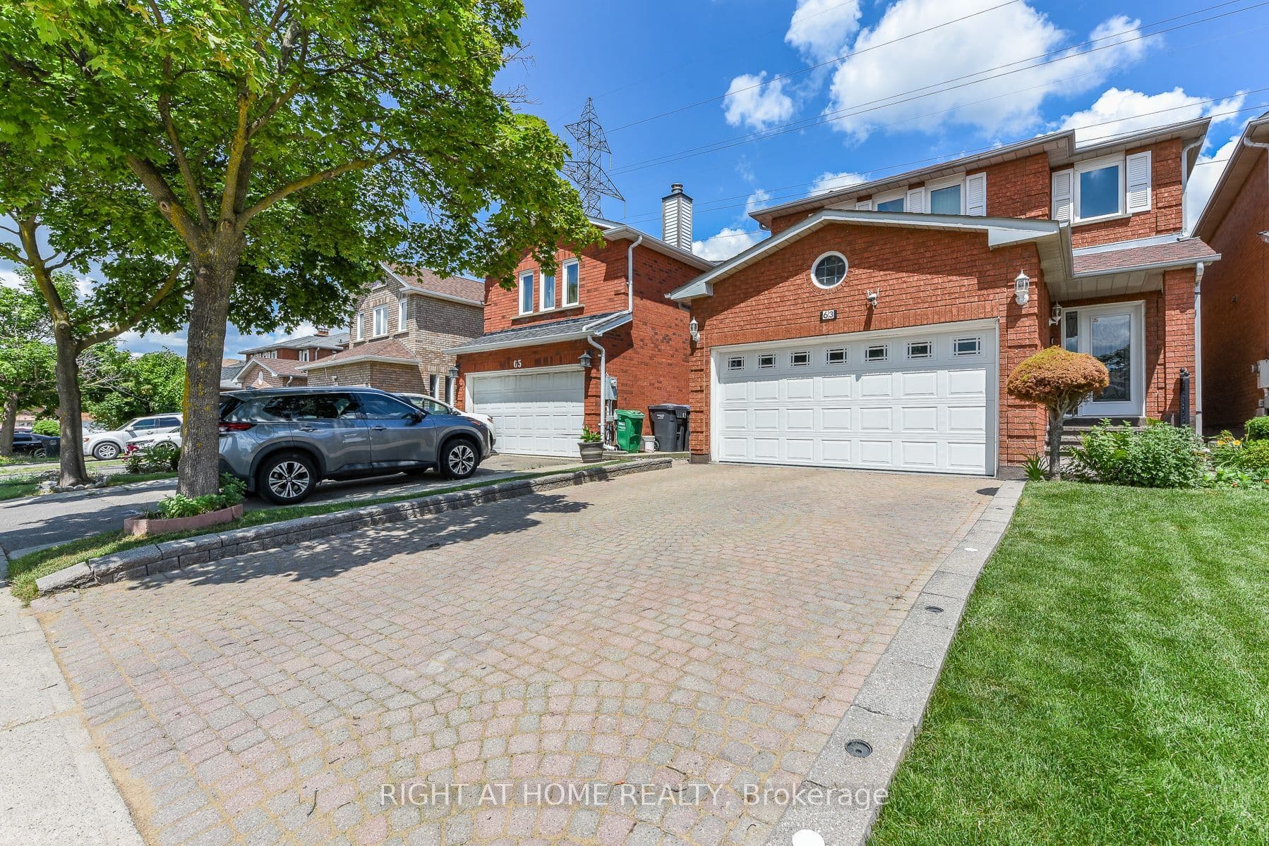 63 PENNSYLVANIA Avenue, Brampton, ON L6Y 4P3