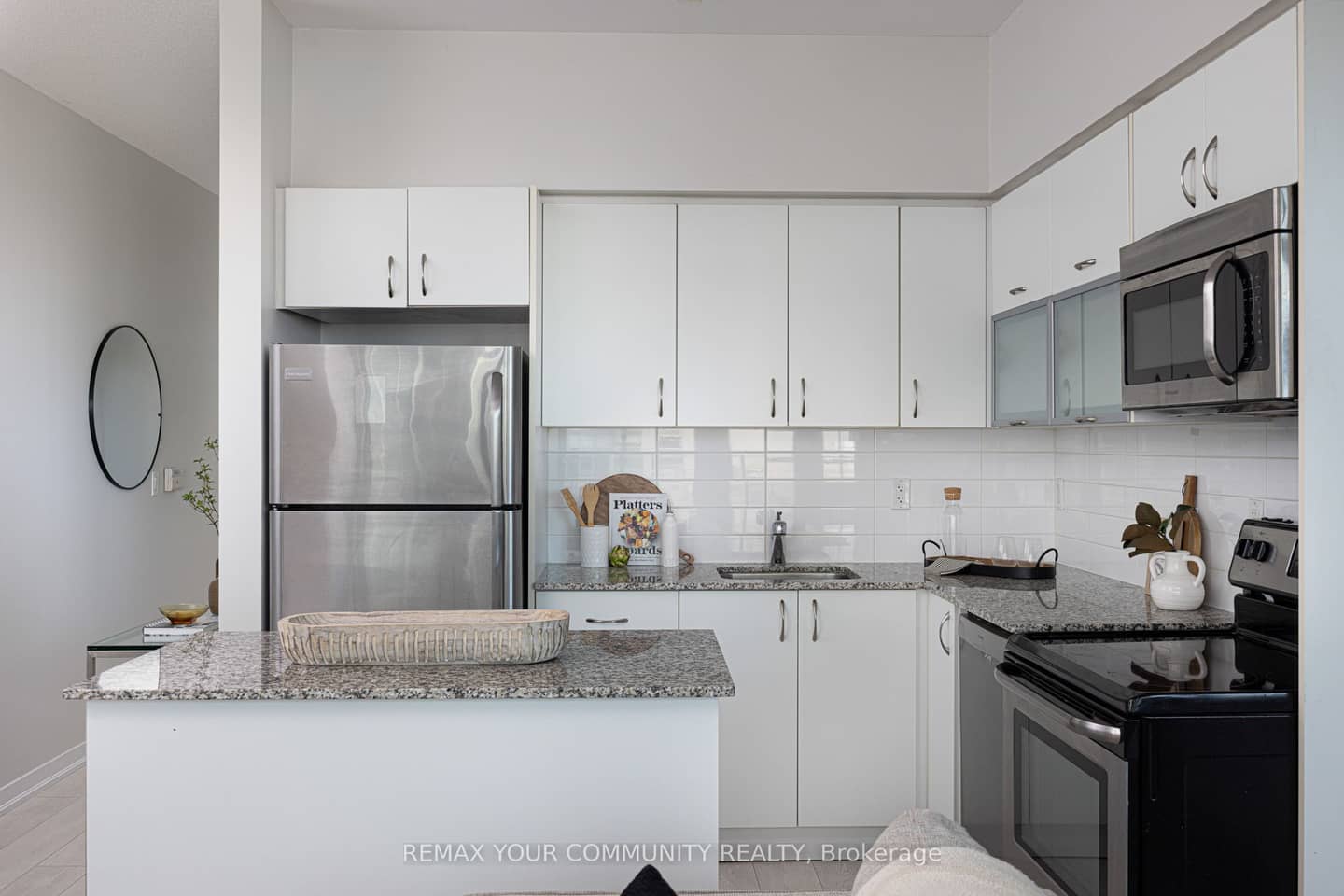 55 East Liberty Street 1109, Toronto, ON M6K 3P9