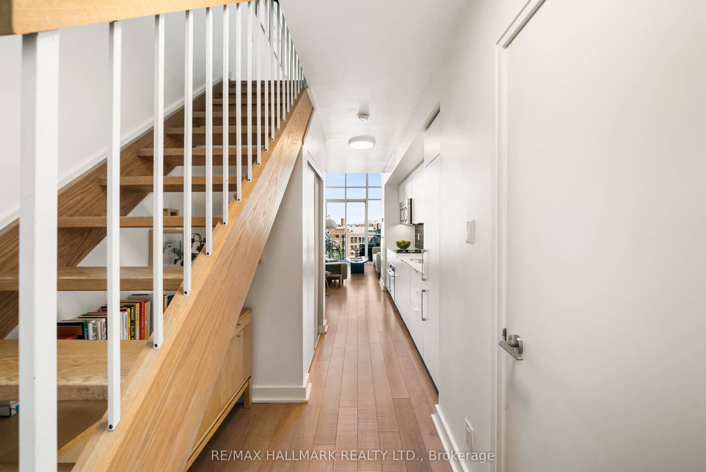 5 Hanna Avenue 617, Toronto, ON M6K 0B3
