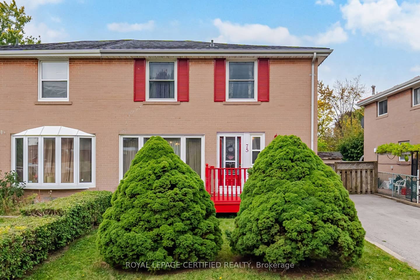 75 Cloverdale Drive, Brampton, ON L6T 2T5