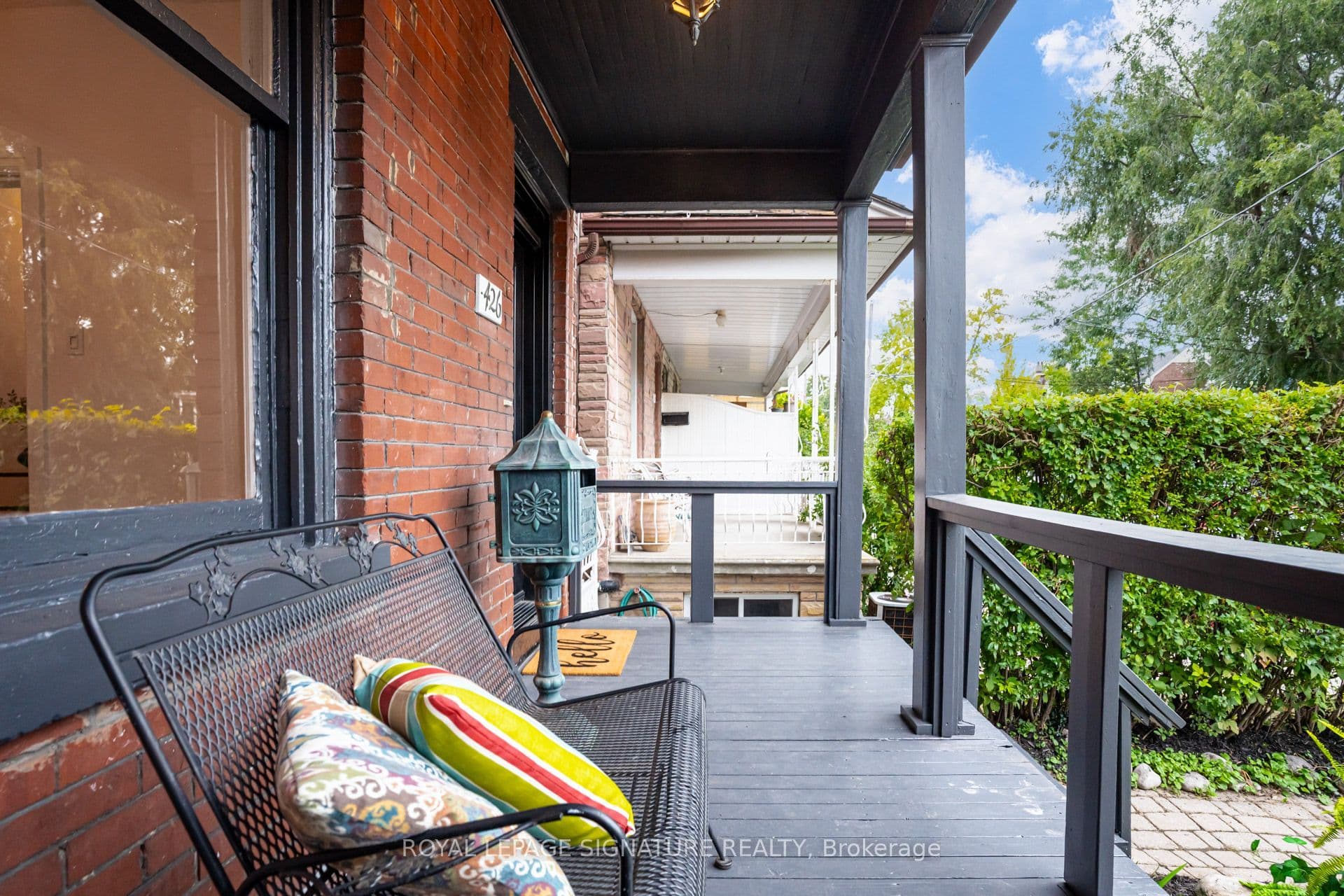 426 N Delaware Avenue N, Toronto, ON M6H 2T9