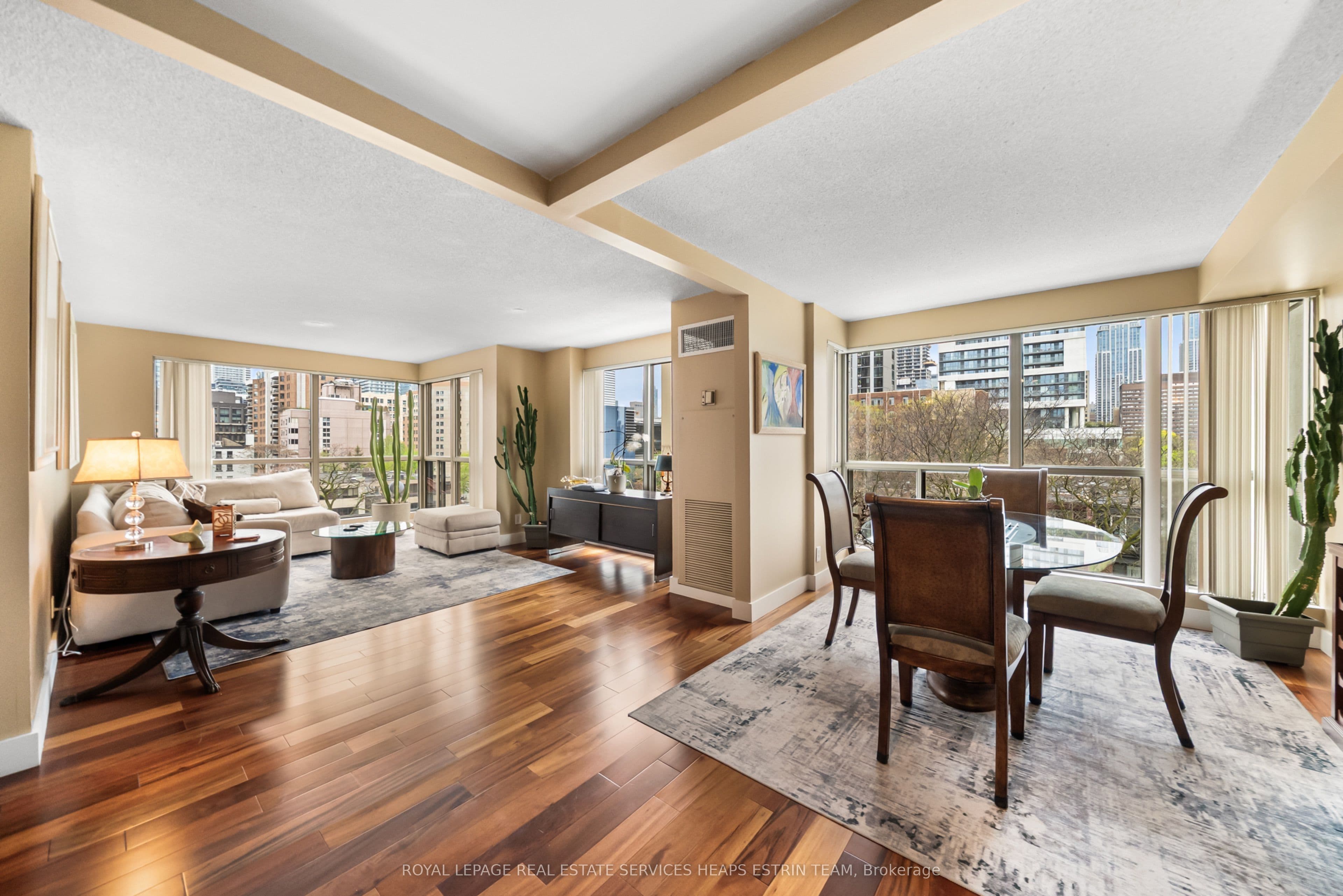 298 Jarvis Street 507, Toronto, ON M5B 2M4