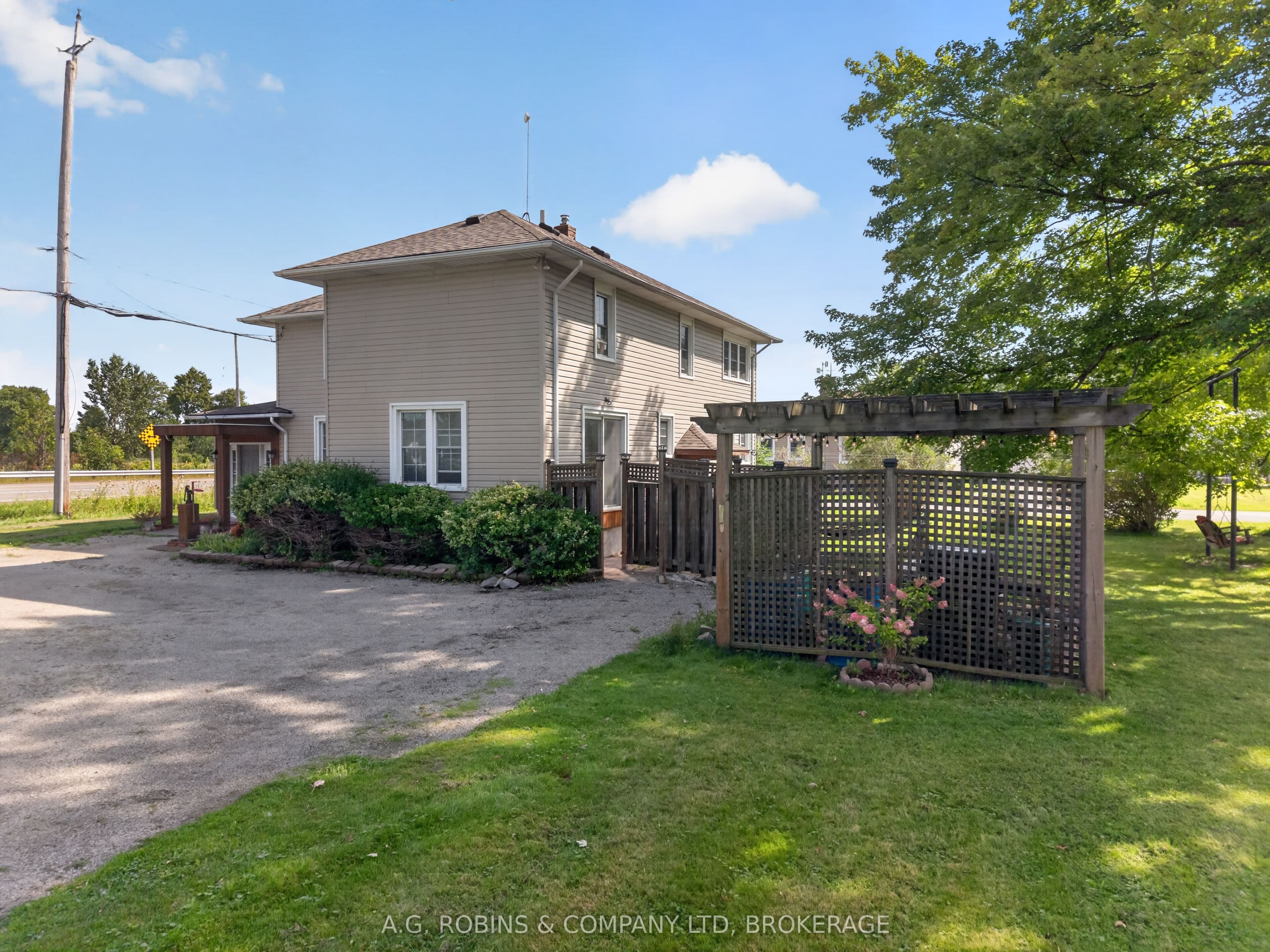 3921 #3 Highway E, Port Colborne, ON L0S 1R0