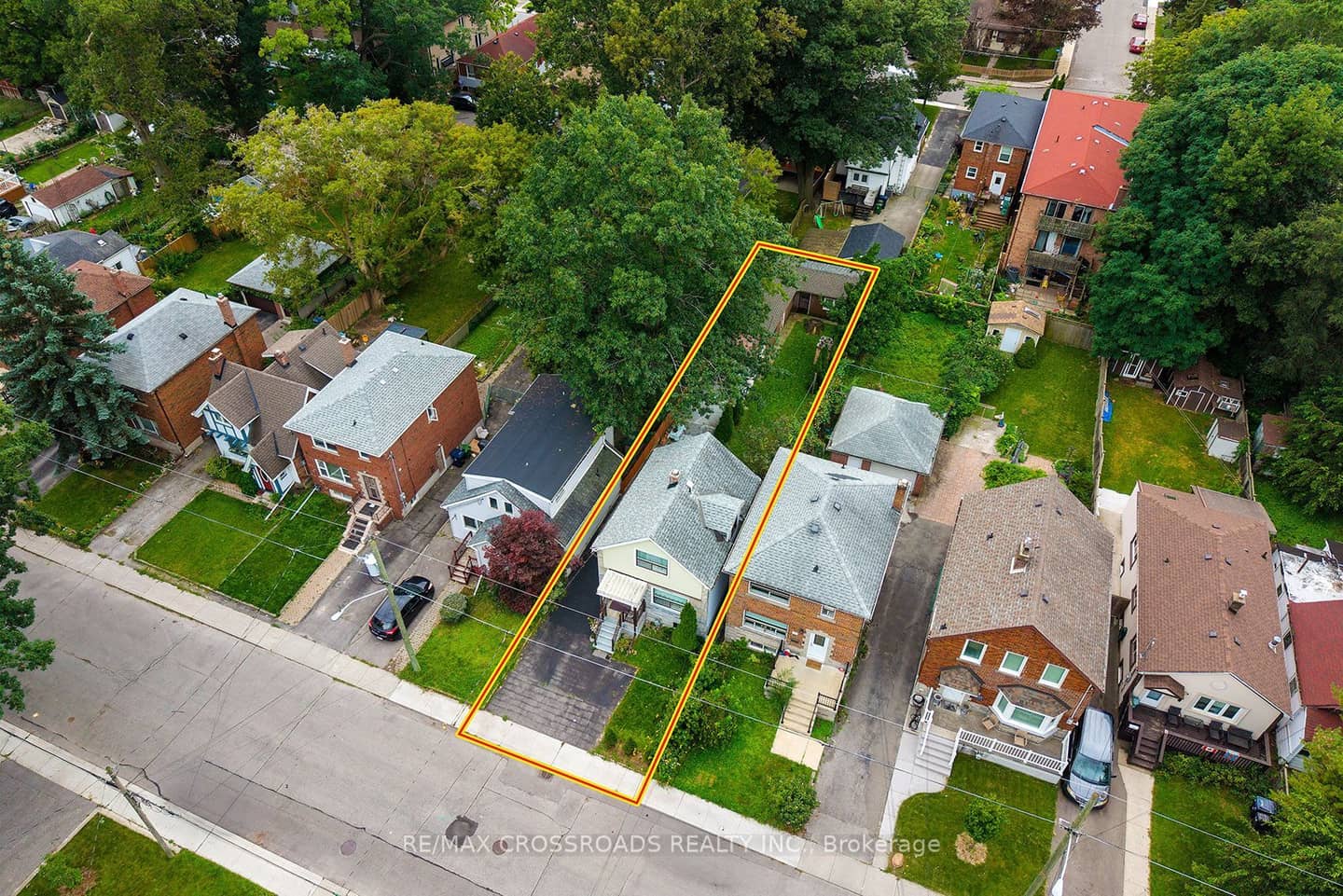 36 Mcdonald Avenue, Toronto, ON M1L 3Y8