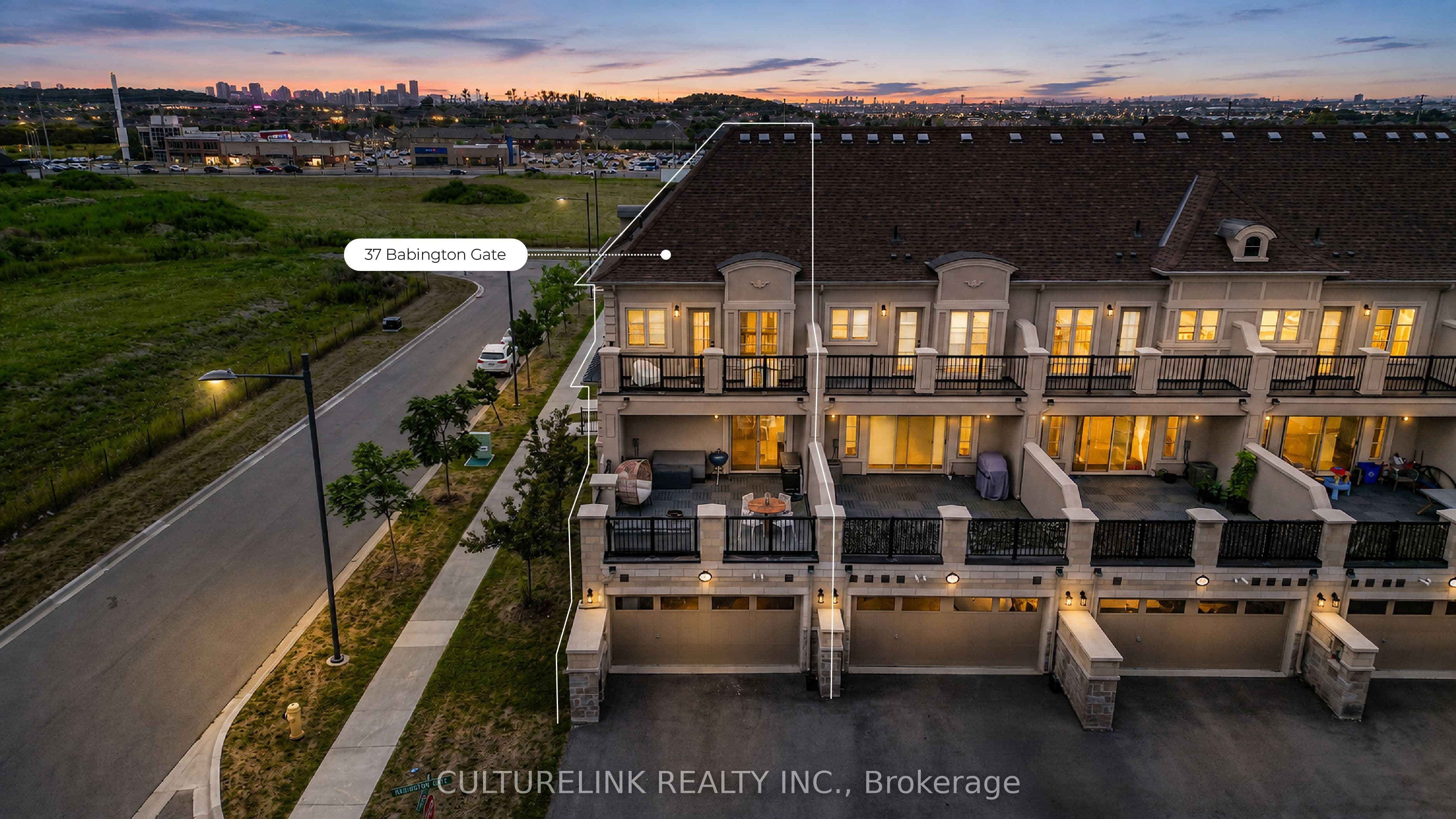 37 Babington Gate, Vaughan, ON L6A 5B3
