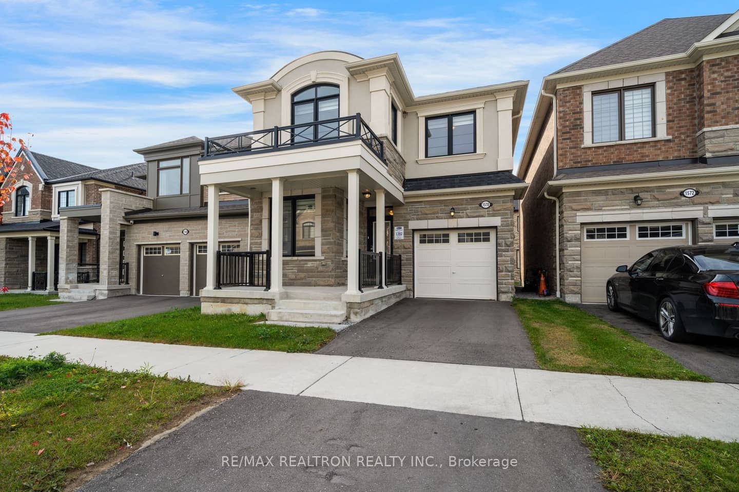 1570 Scarlett Trail, Pickering, ON L1Z 0N9